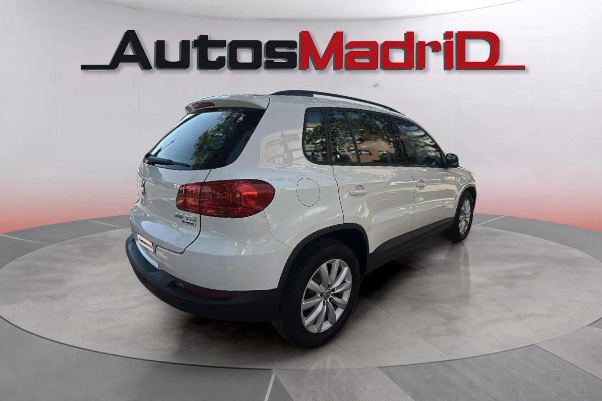 Volkswagen Tiguan T1 Sport 2.0 TDI BMT 4x2 - foto 7
