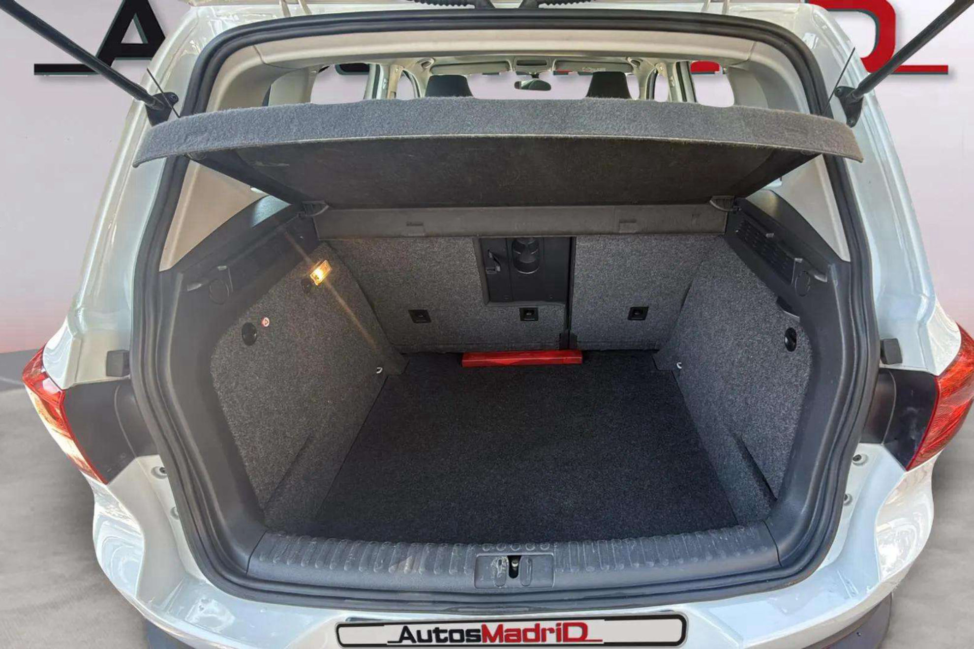 Volkswagen Tiguan T1 Sport 2.0 TDI BMT 4x2 - foto 36