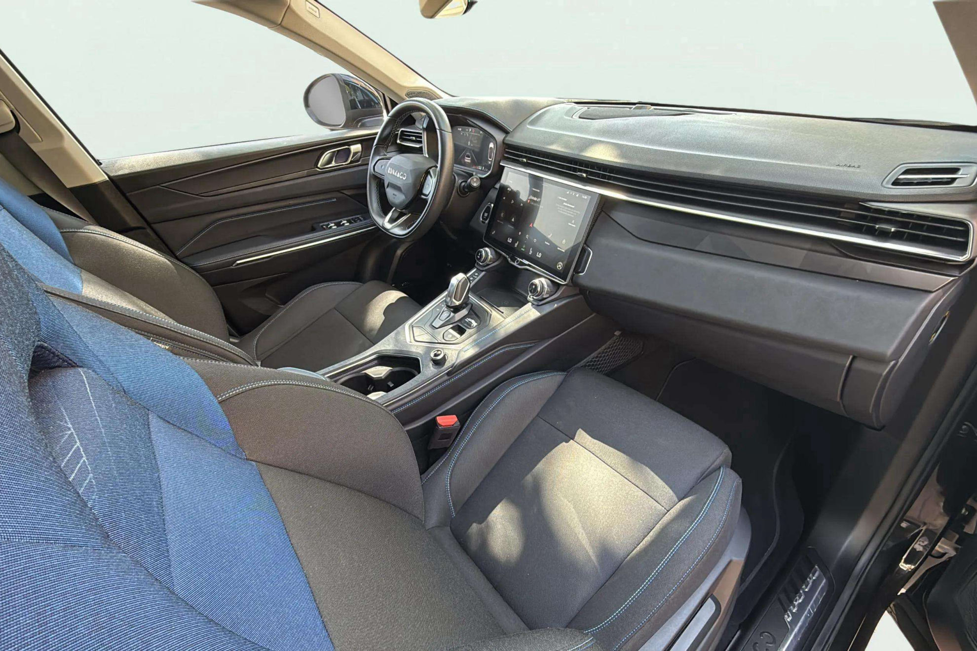 Lynk & Co 01 1.5 PHEV - foto 27