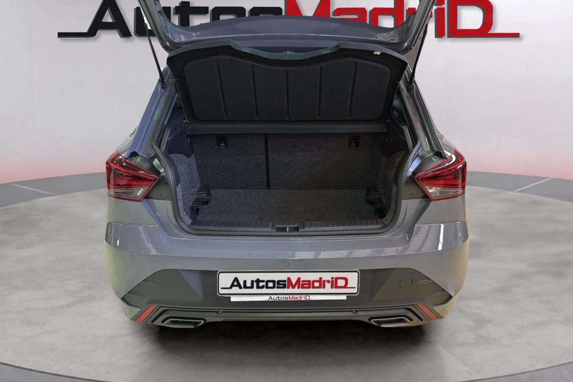 SEAT Ibiza 1.0 TSI FR - foto 7