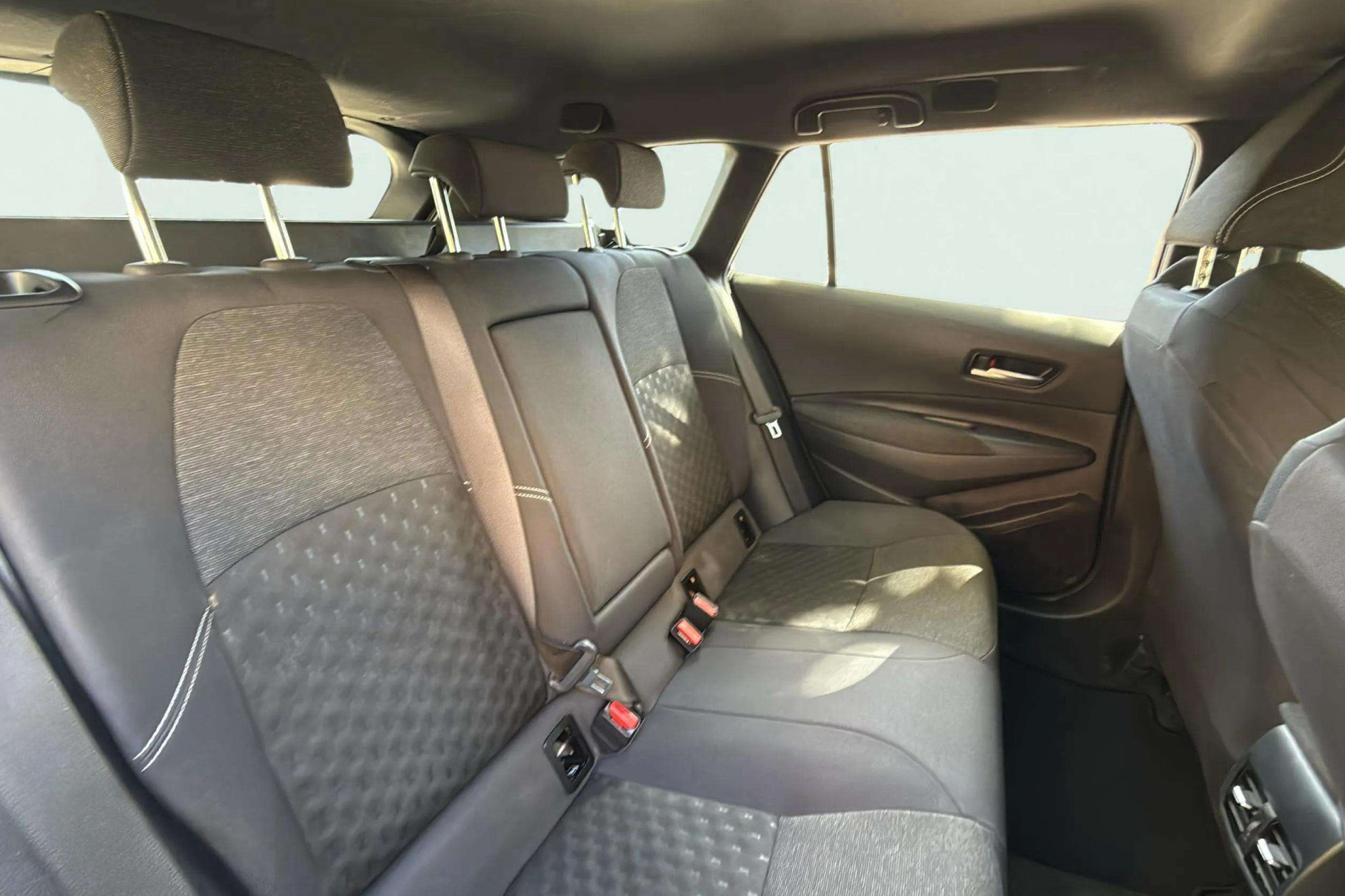 Toyota Corolla 140H Active Plus Touring Sport - foto 30