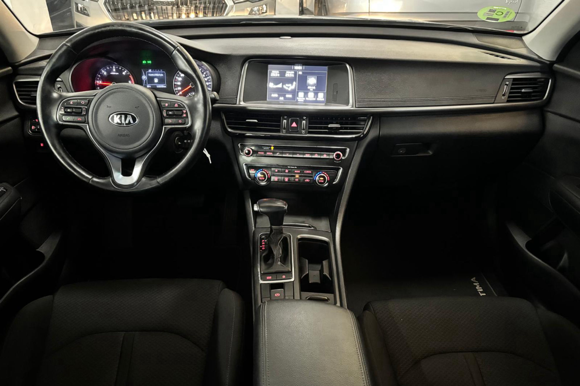 Kia Optima 1.7 CRDi VGT Business DCT Eco-Dynamics - foto 12