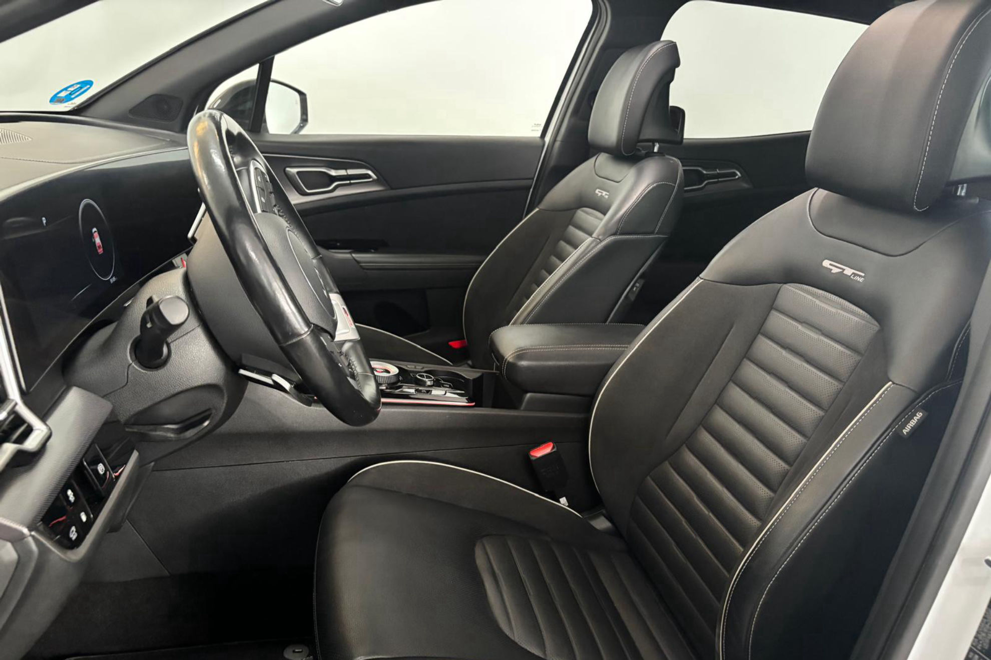 Kia Sportage 1.6 T-GDi PHEV GT-line 4x4 - foto 12