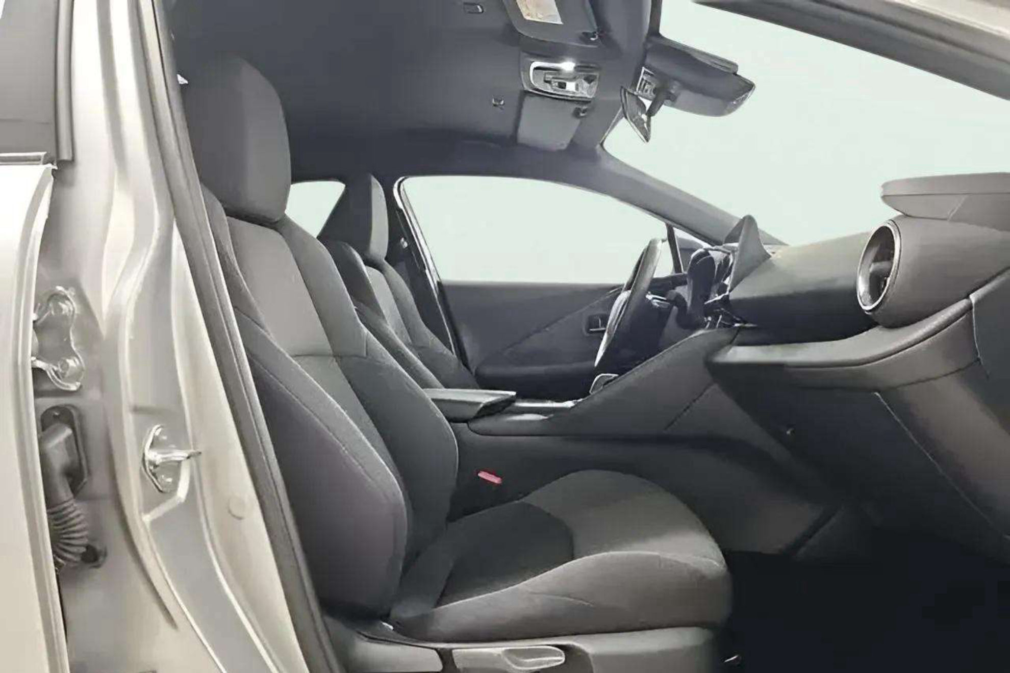Toyota C-HR 1.8 140H Advance - foto 5