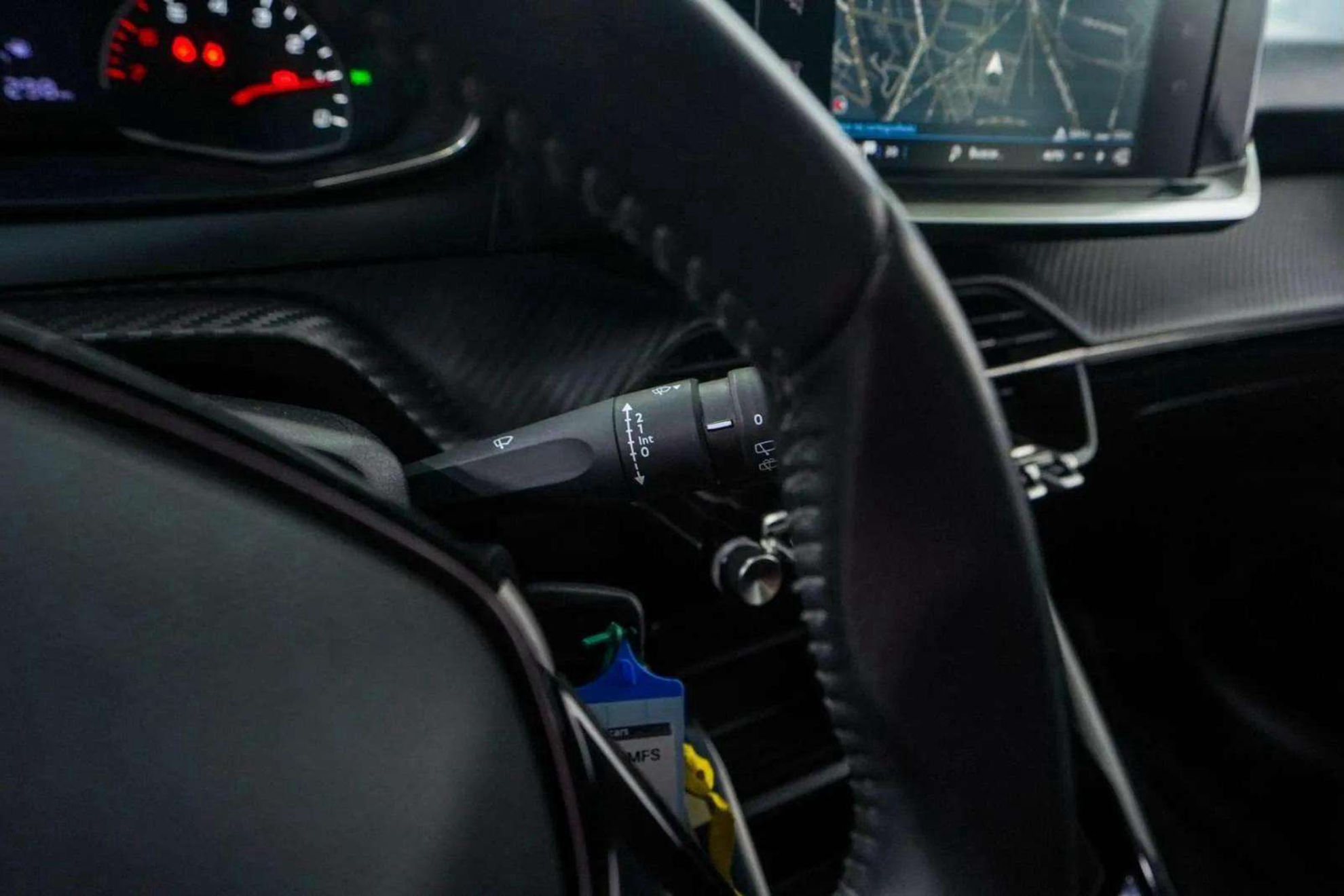 Peugeot 208 BlueHDi Active - foto 15