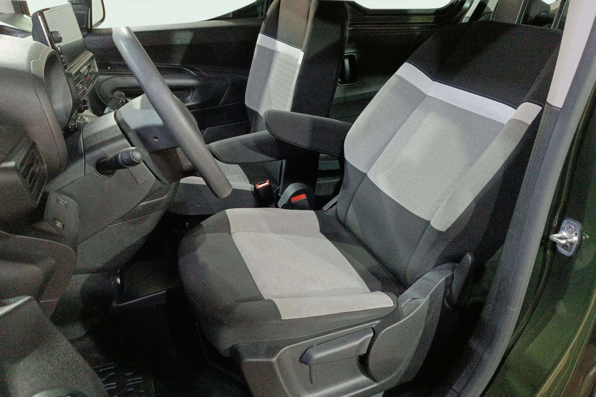 Citroën Berlingo Talla M BlueHDi 100 Plus - foto 11