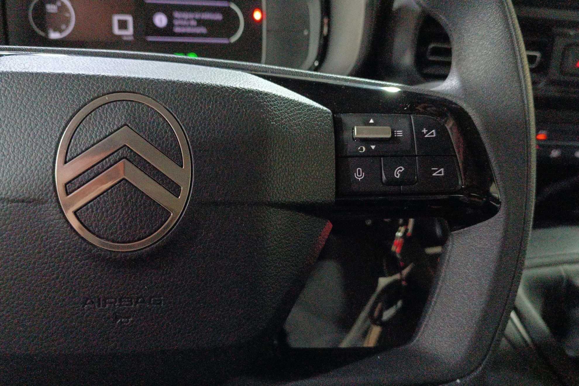 Citroën Berlingo Talla M BlueHDi 100 Plus - foto 17