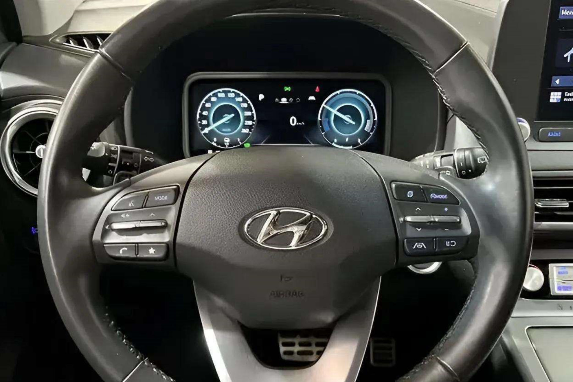 Hyundai Kona EV Maxx - foto 9