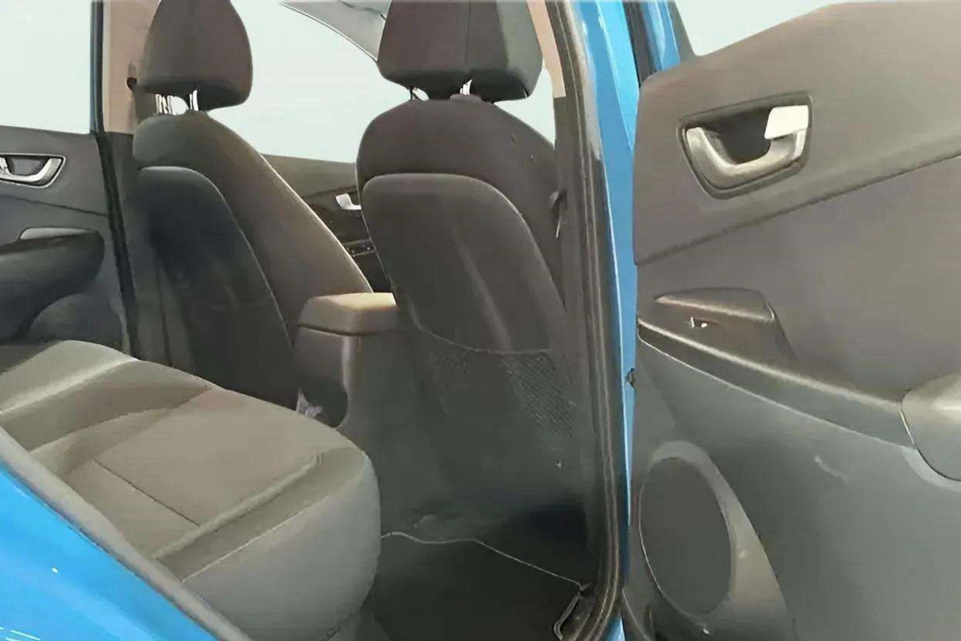 Hyundai Kona EV Maxx - foto 13