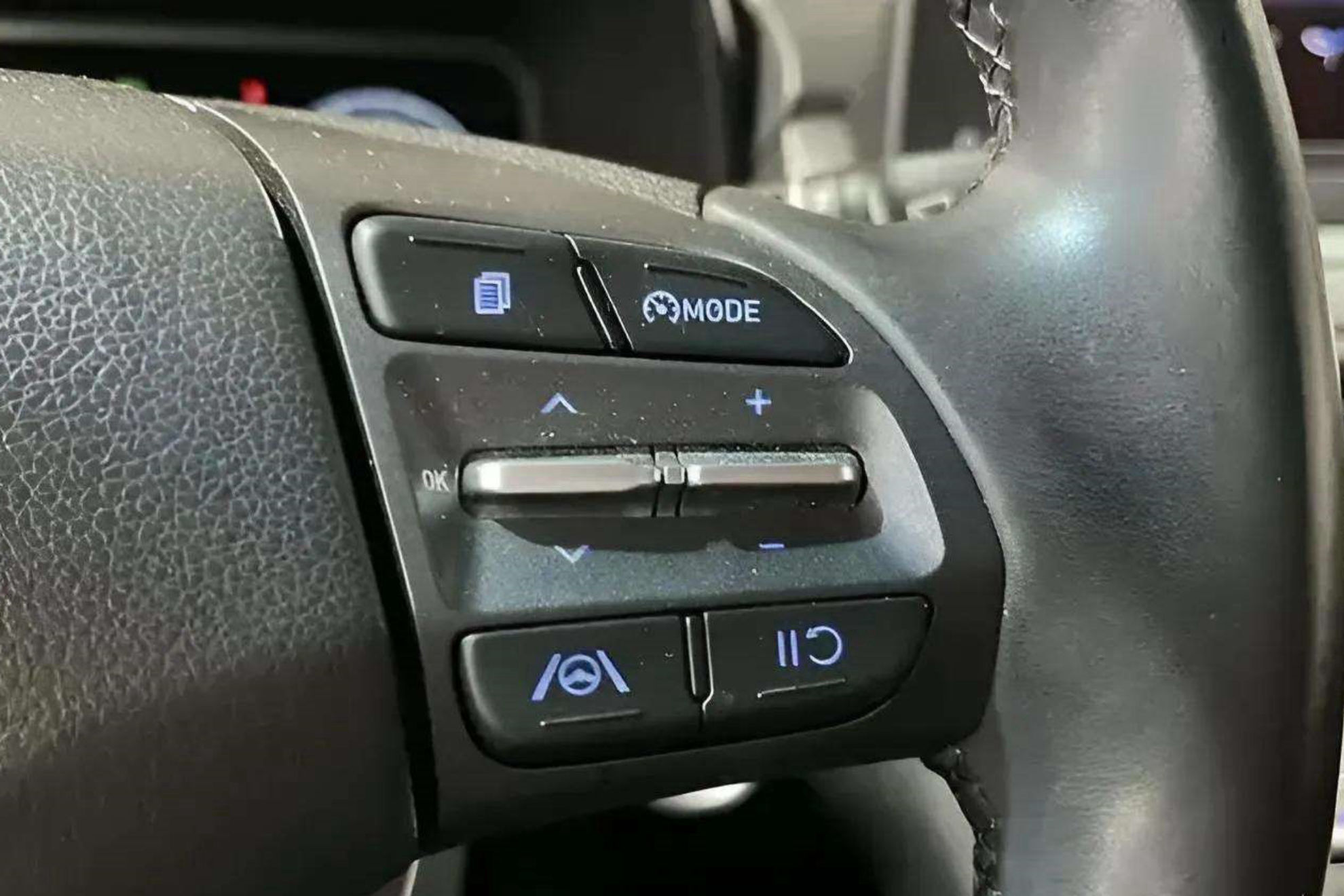 Hyundai Kona EV Maxx - foto 18