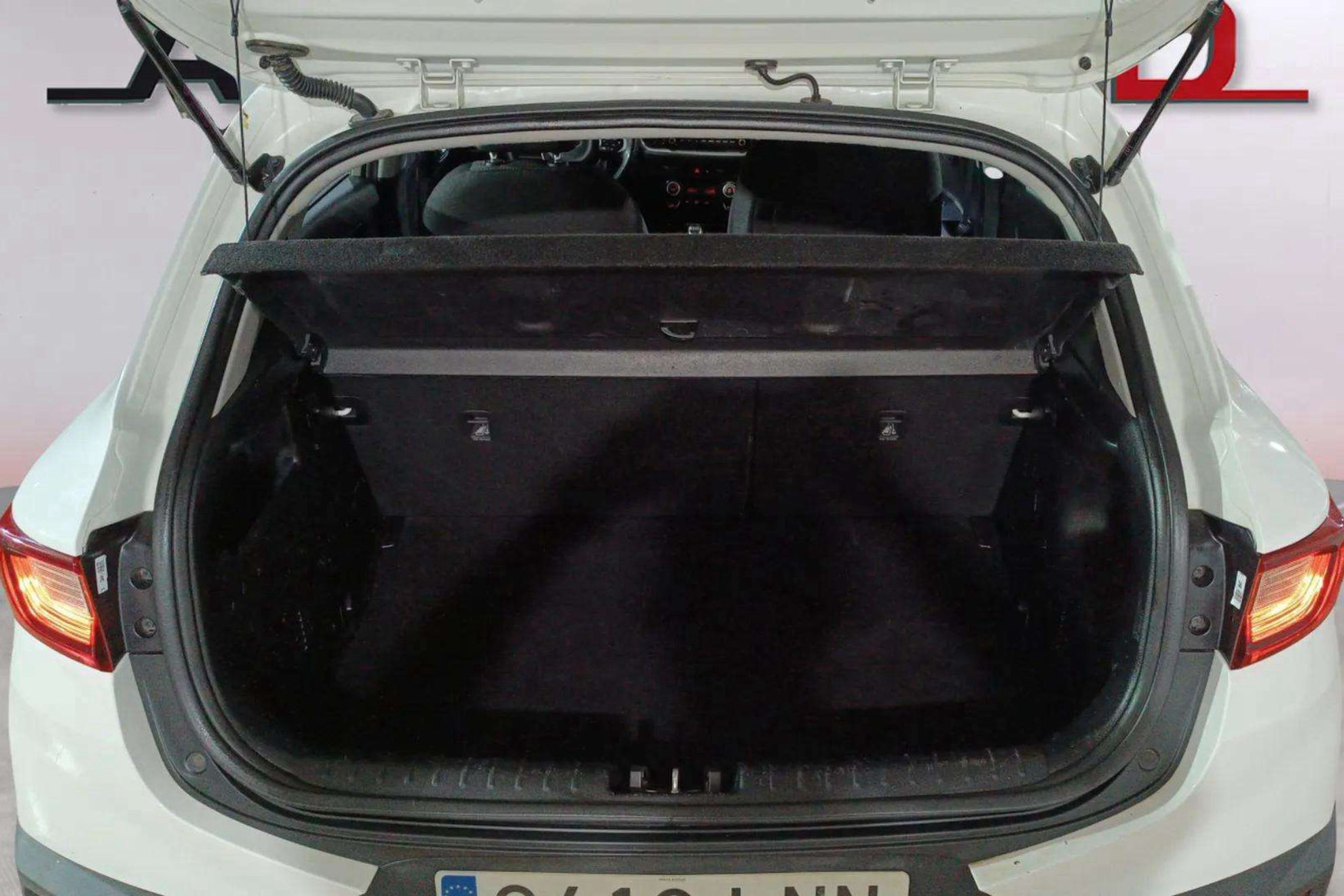 Kia Stonic 1.0 T-GDi MHEV IMT Drive - foto 7