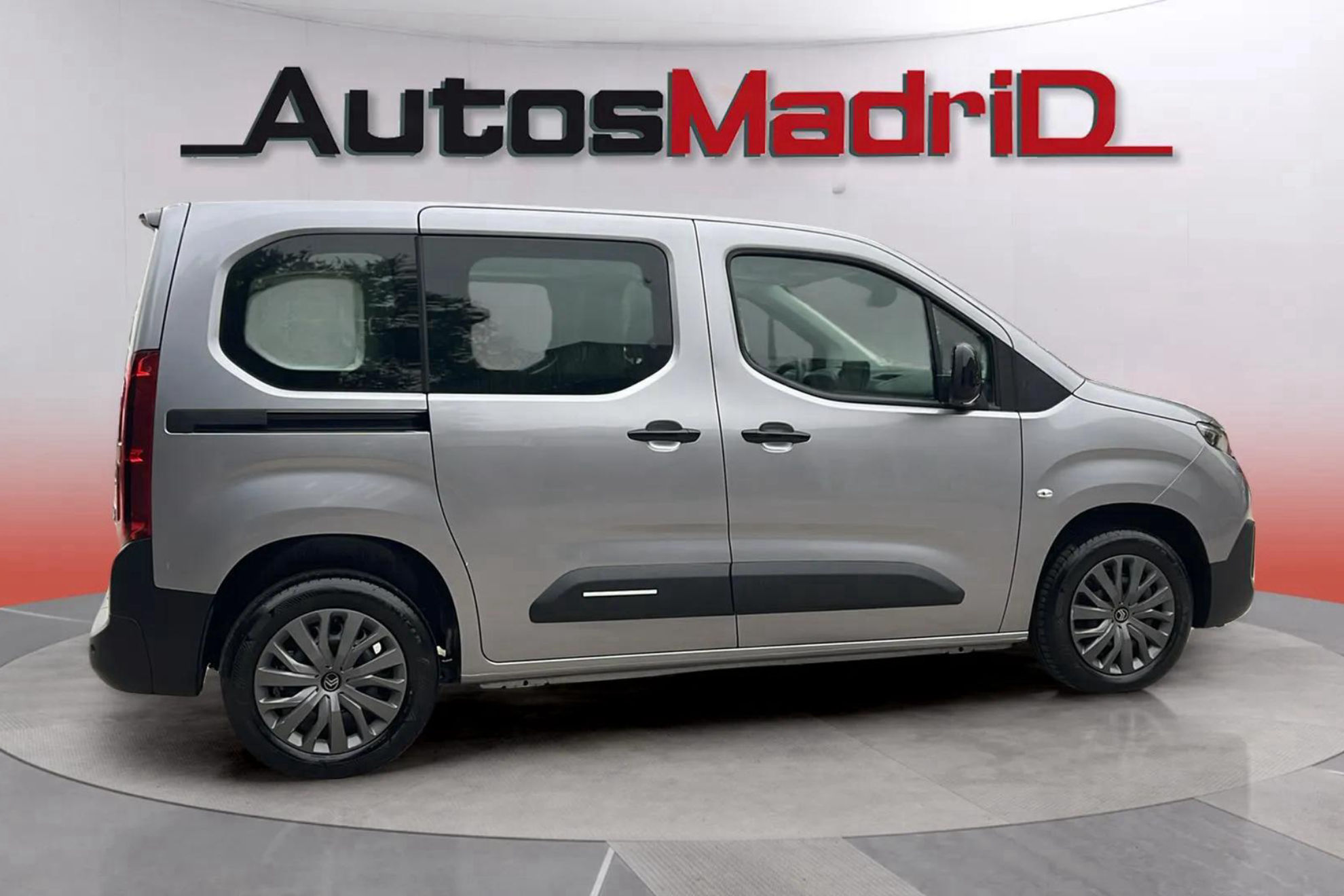 Citroën Berlingo Talla M BlueHDi 100 Plus - foto 8