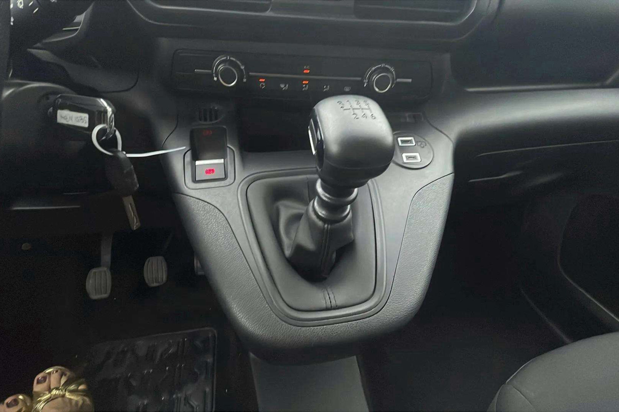Citroën Berlingo Talla M BlueHDi 100 Plus - foto 19