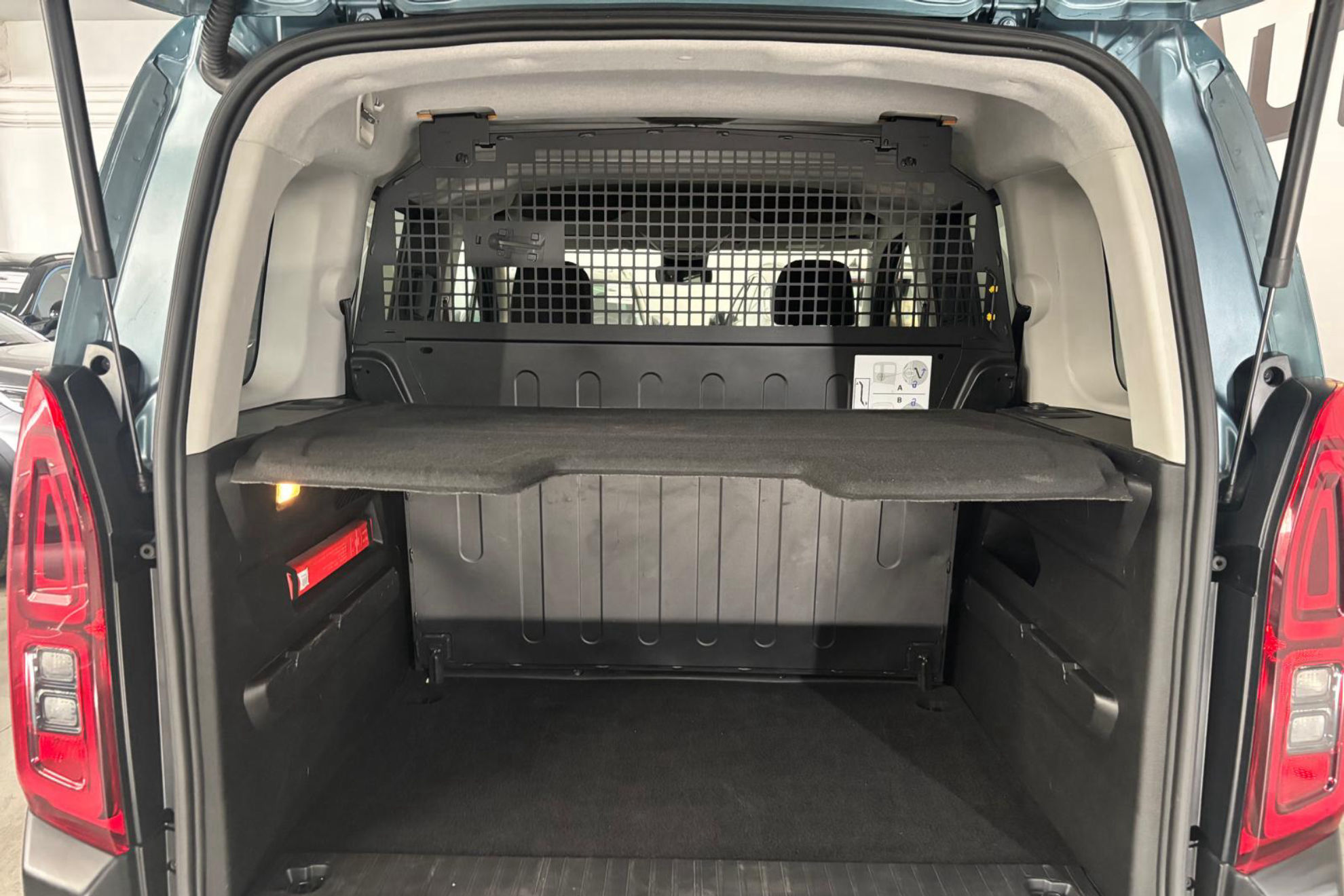 Citroën Berlingo Talla M BlueHDi 100 Plus - foto 9