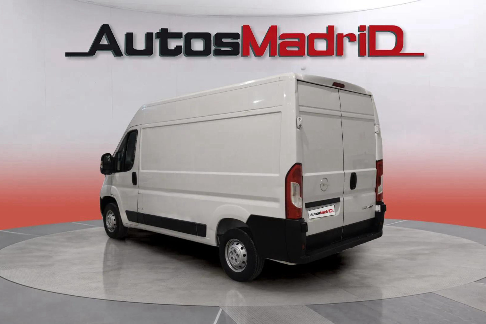 Opel Movano Furgón Base L2H2 3.3T 2.2 BlueHDi - foto 4