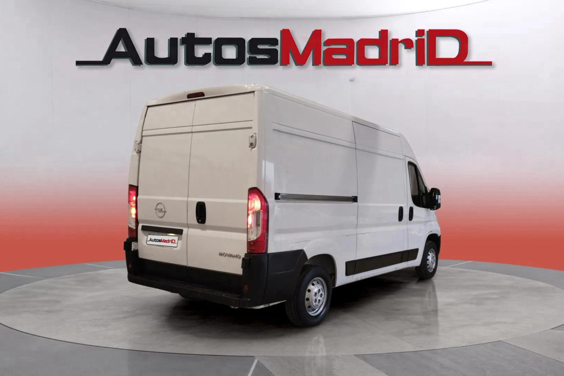 Opel Movano Furgón Base L2H2 3.3T 2.2 BlueHDi - foto 6