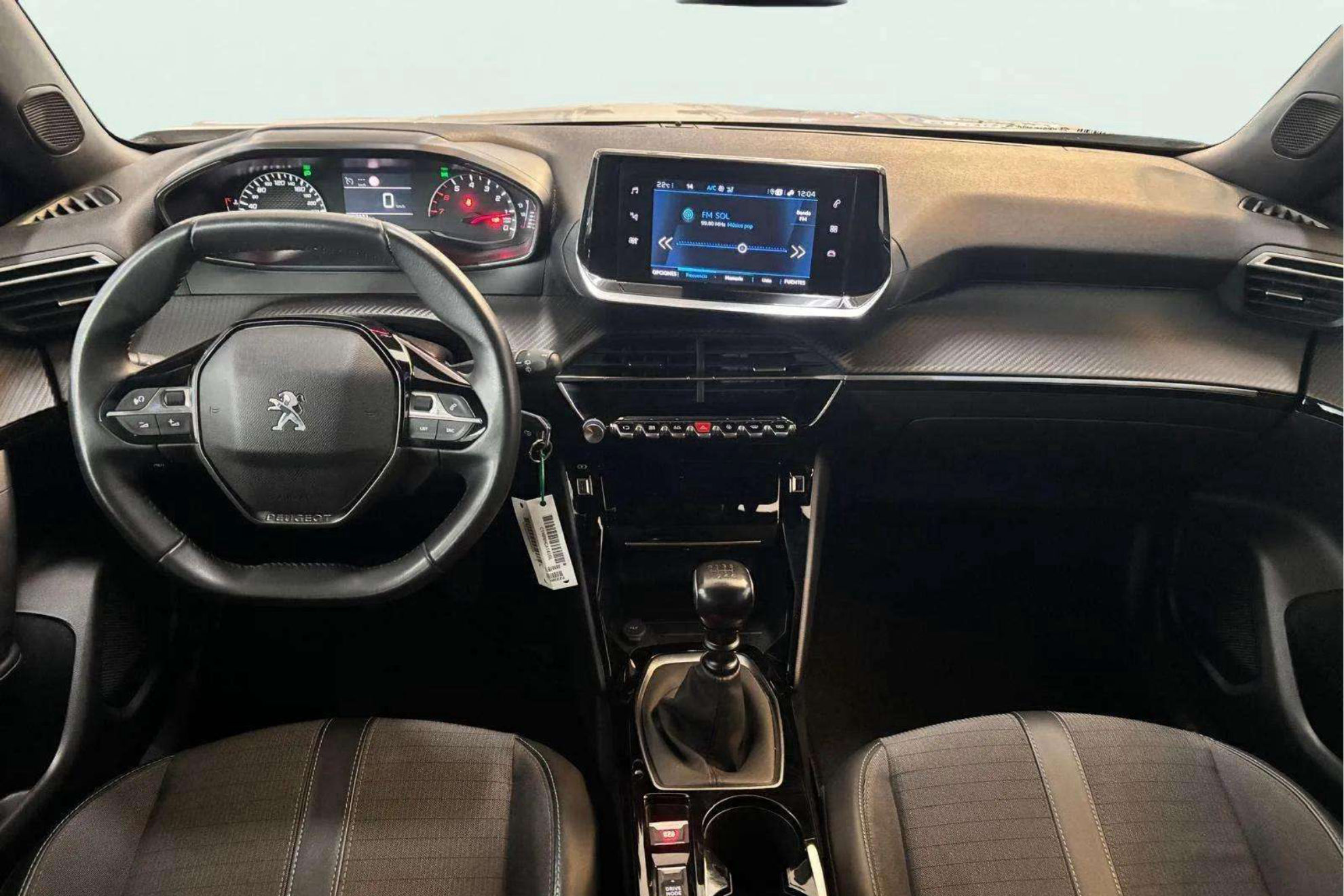 Peugeot 2008 Allure PureTech 100 - foto 12