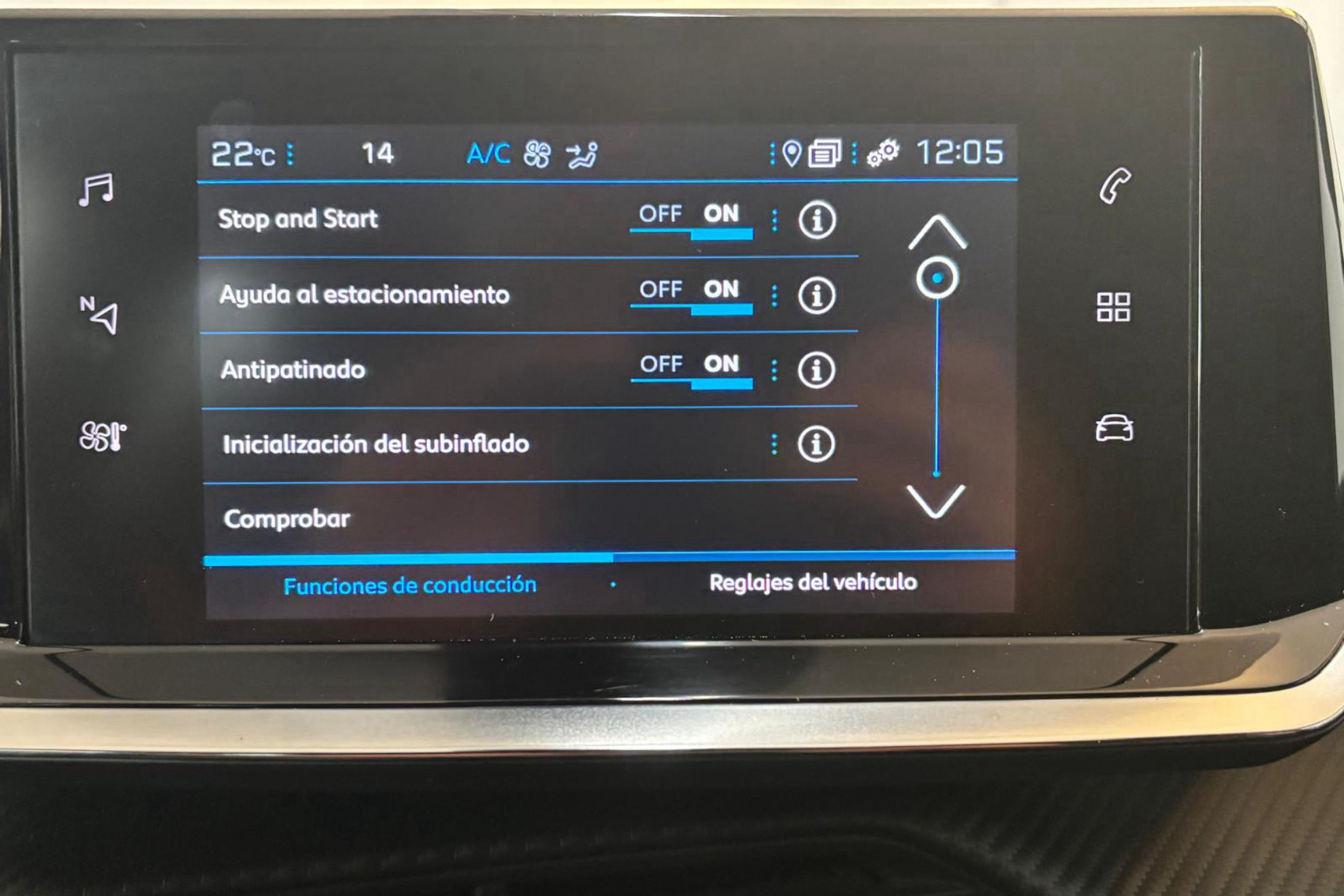 Peugeot 2008 Allure PureTech 100 - foto 26
