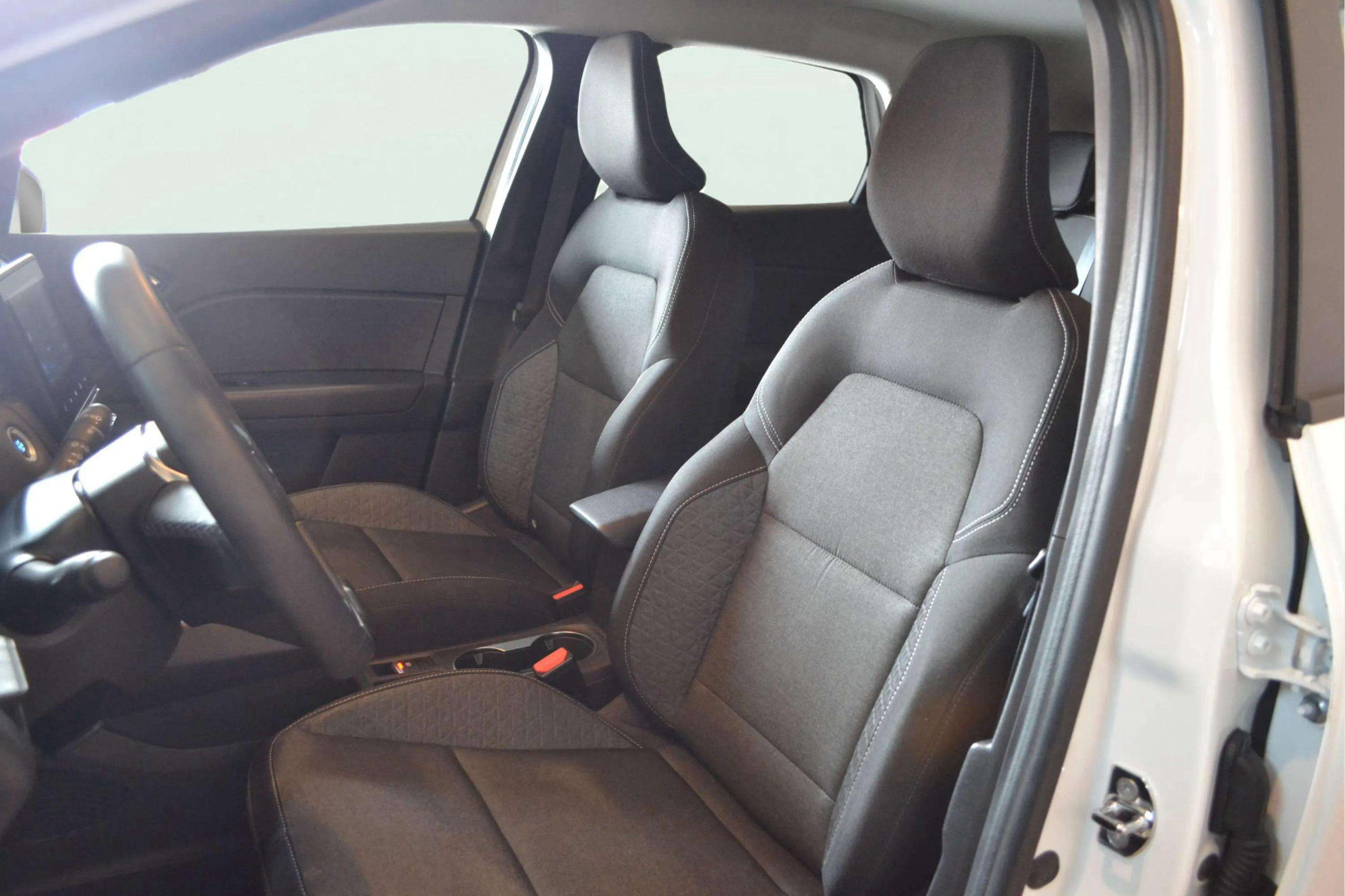 Renault Captur evolution E-Tech PHEV - foto 13
