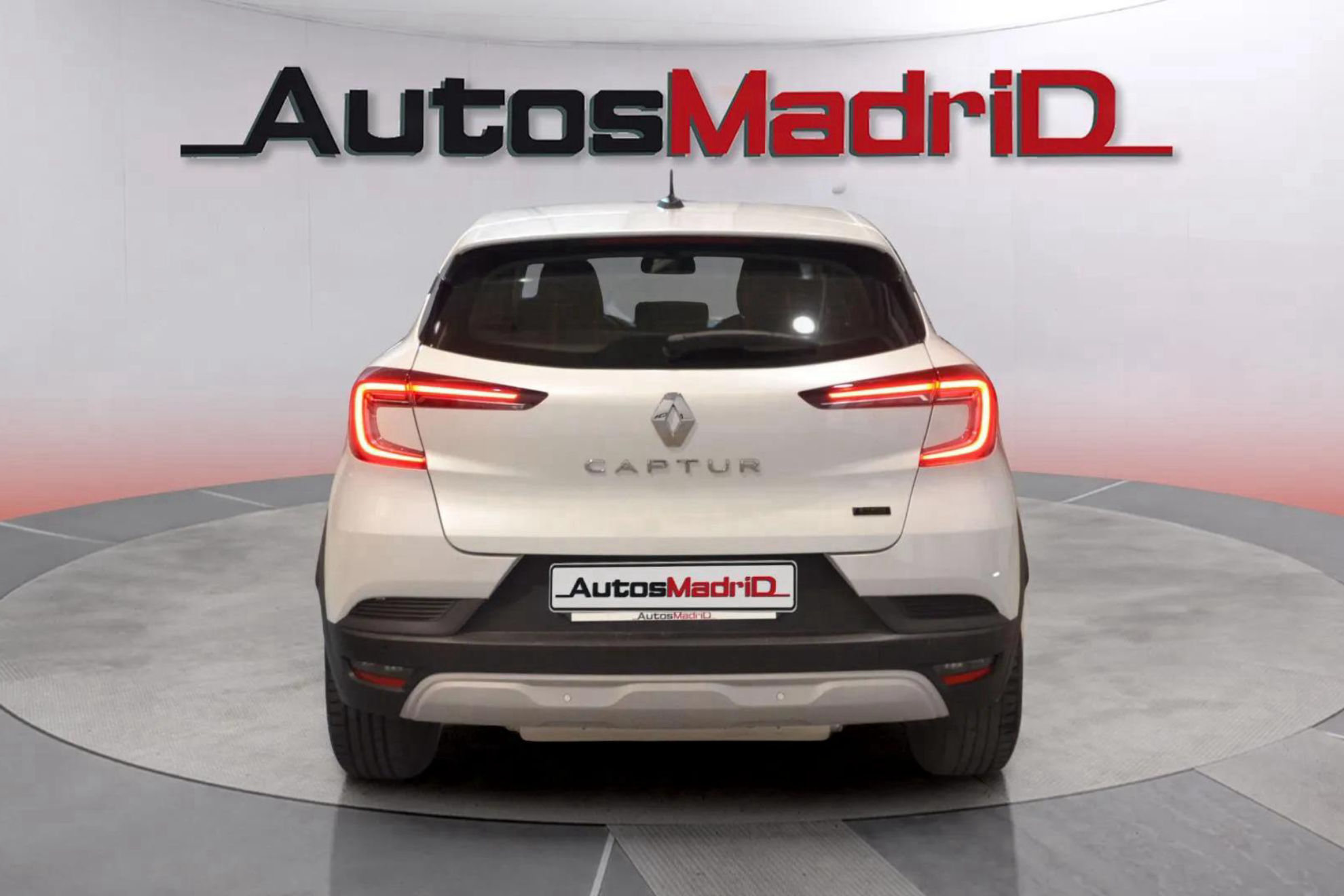 Renault Captur evolution E-Tech PHEV - foto 6