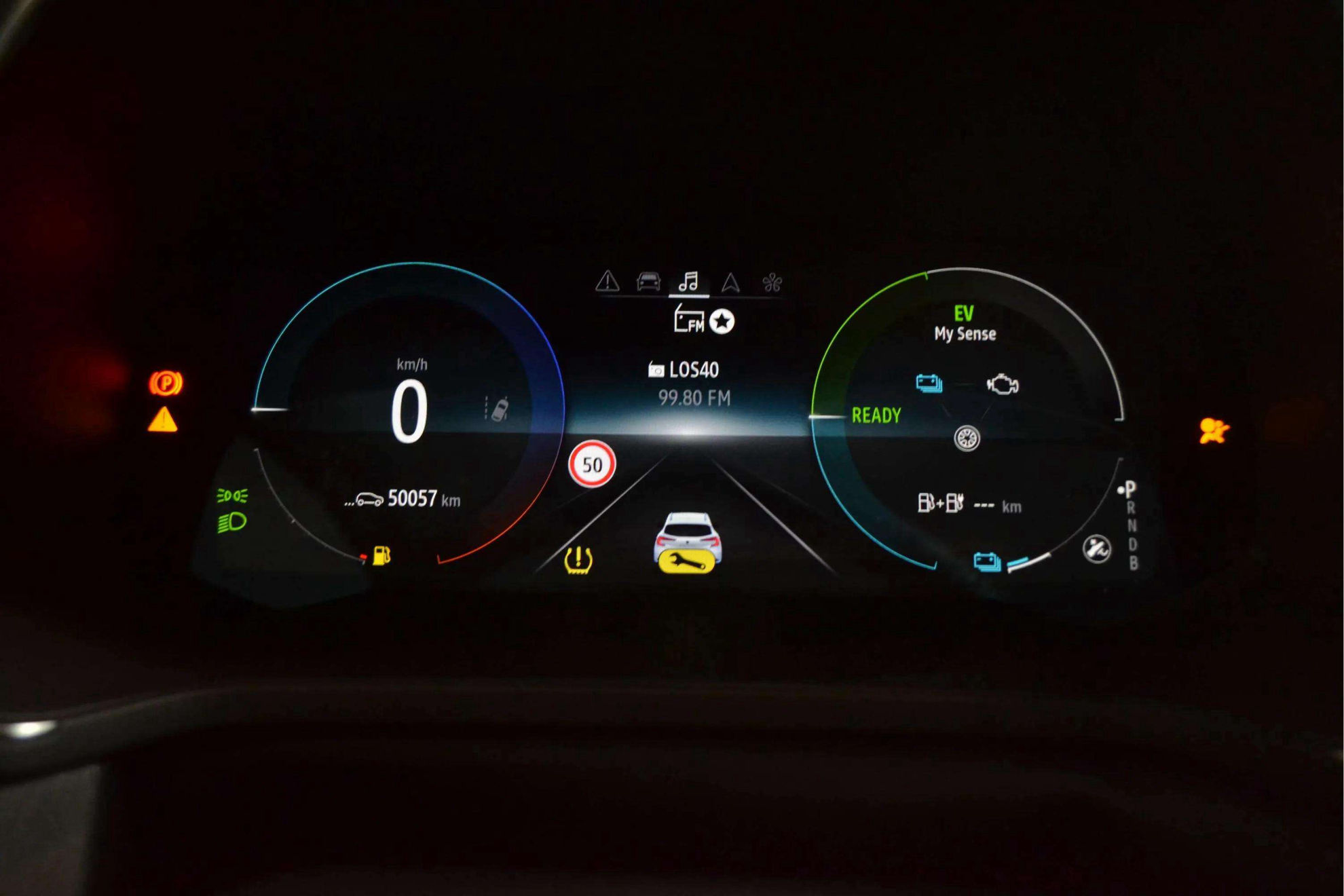 Renault Captur evolution E-Tech PHEV - foto 24