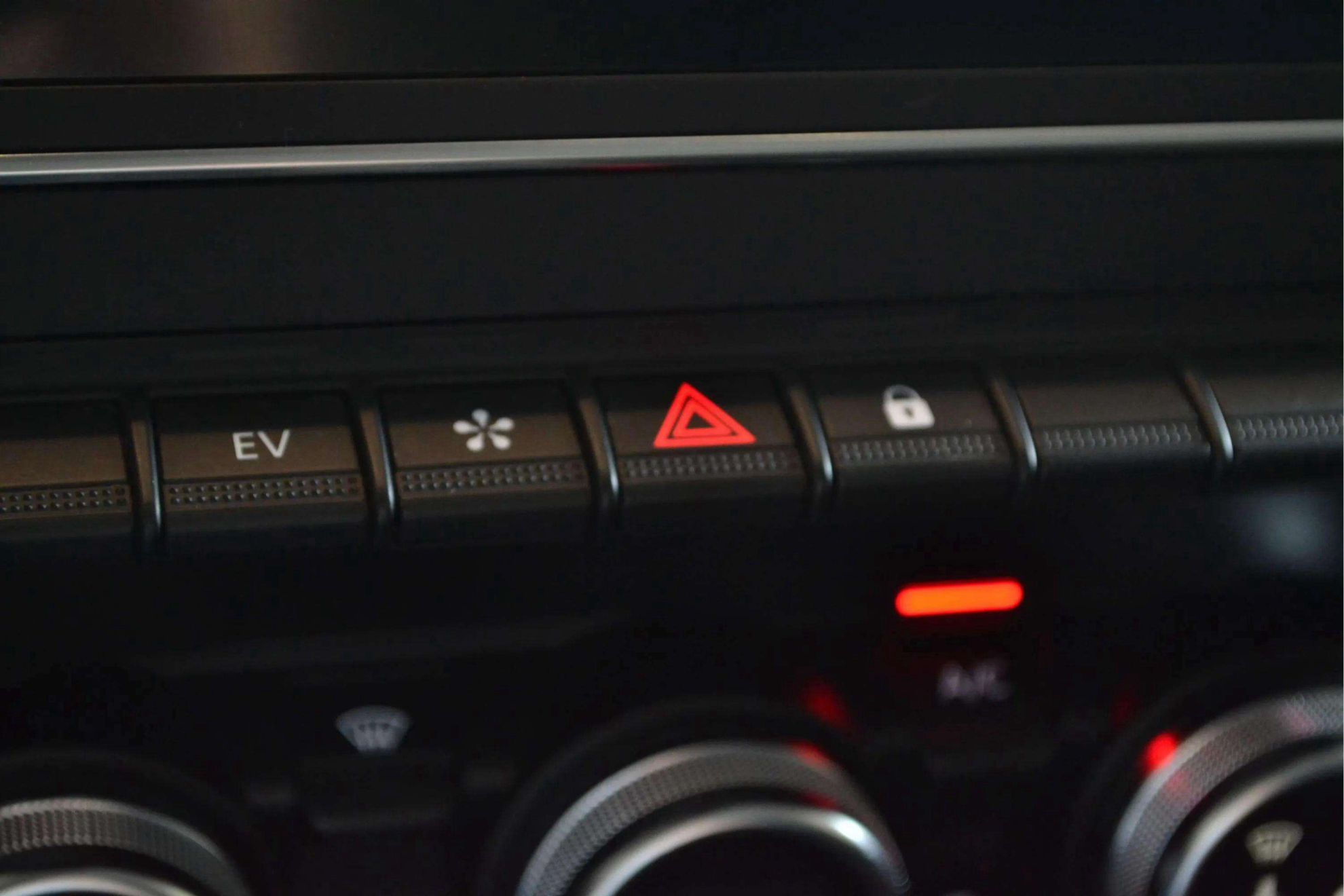 Renault Captur evolution E-Tech PHEV - foto 29