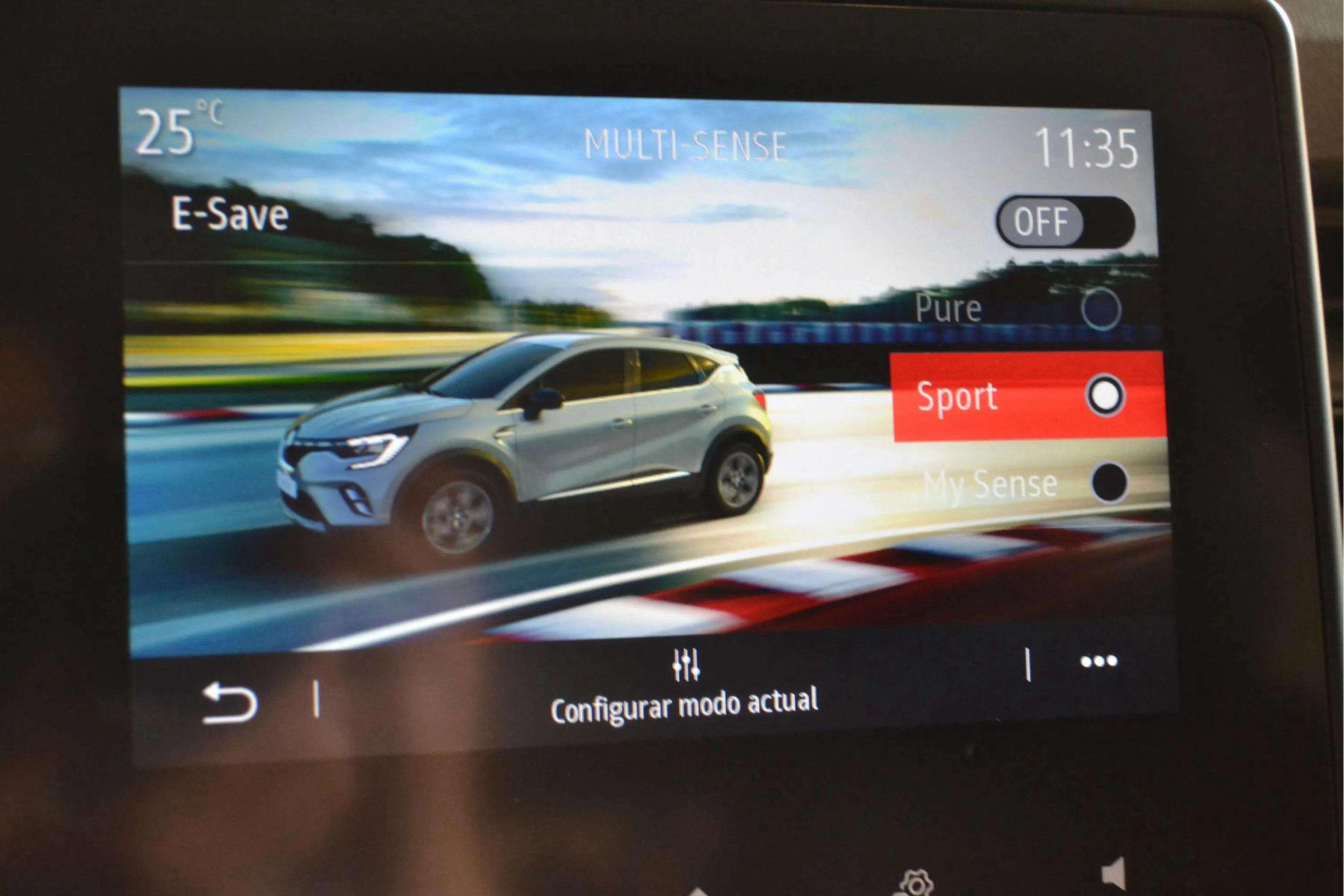 Renault Captur evolution E-Tech PHEV - foto 30