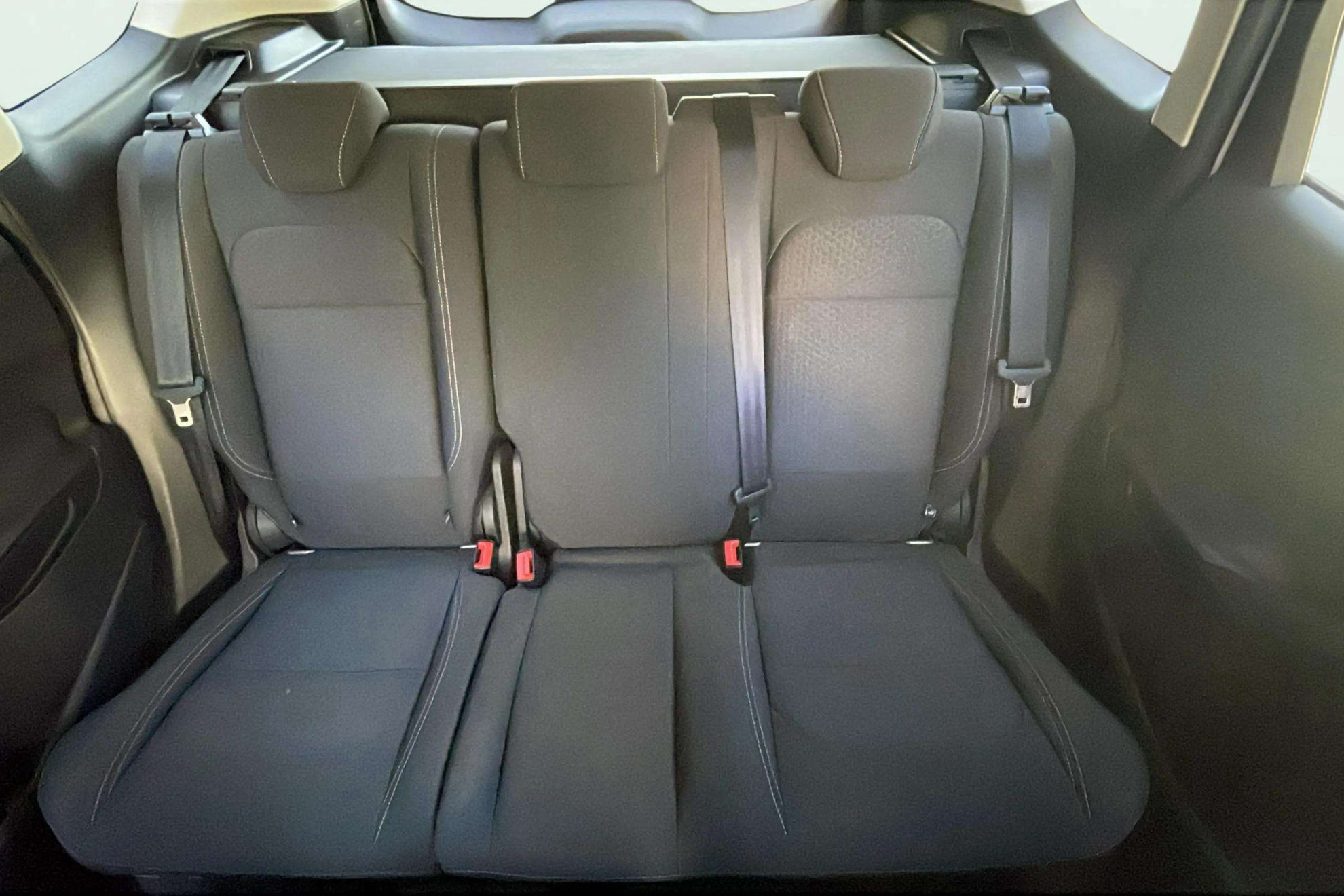 Ford Kuga 1.5 EcoBoost A-S-S 4x2 Trend+ - foto 12