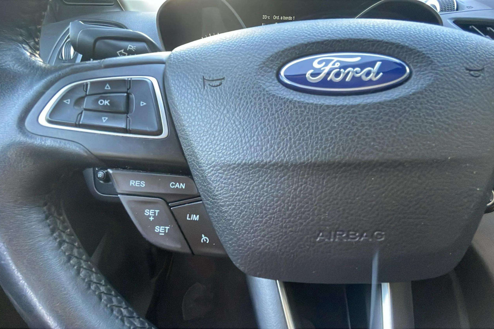 Ford Kuga 1.5 EcoBoost A-S-S 4x2 Trend+ - foto 17