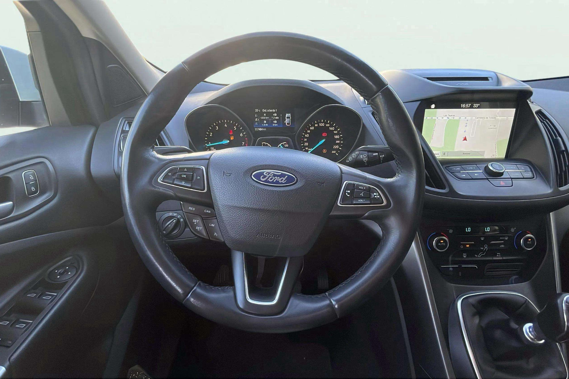 Ford Kuga 1.5 EcoBoost A-S-S 4x2 Trend+ - foto 15