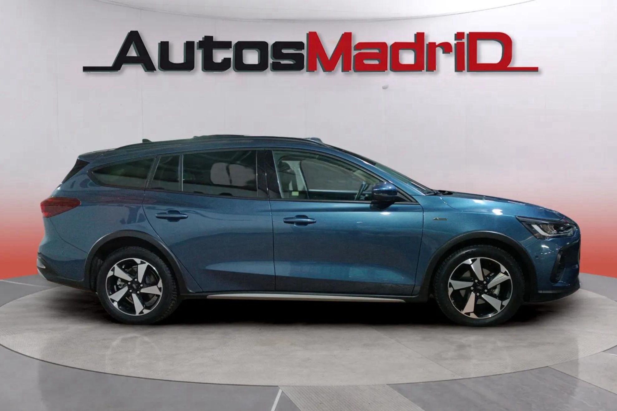 Ford Focus 1.0 EcoBoost MHEV Active SB - foto 9