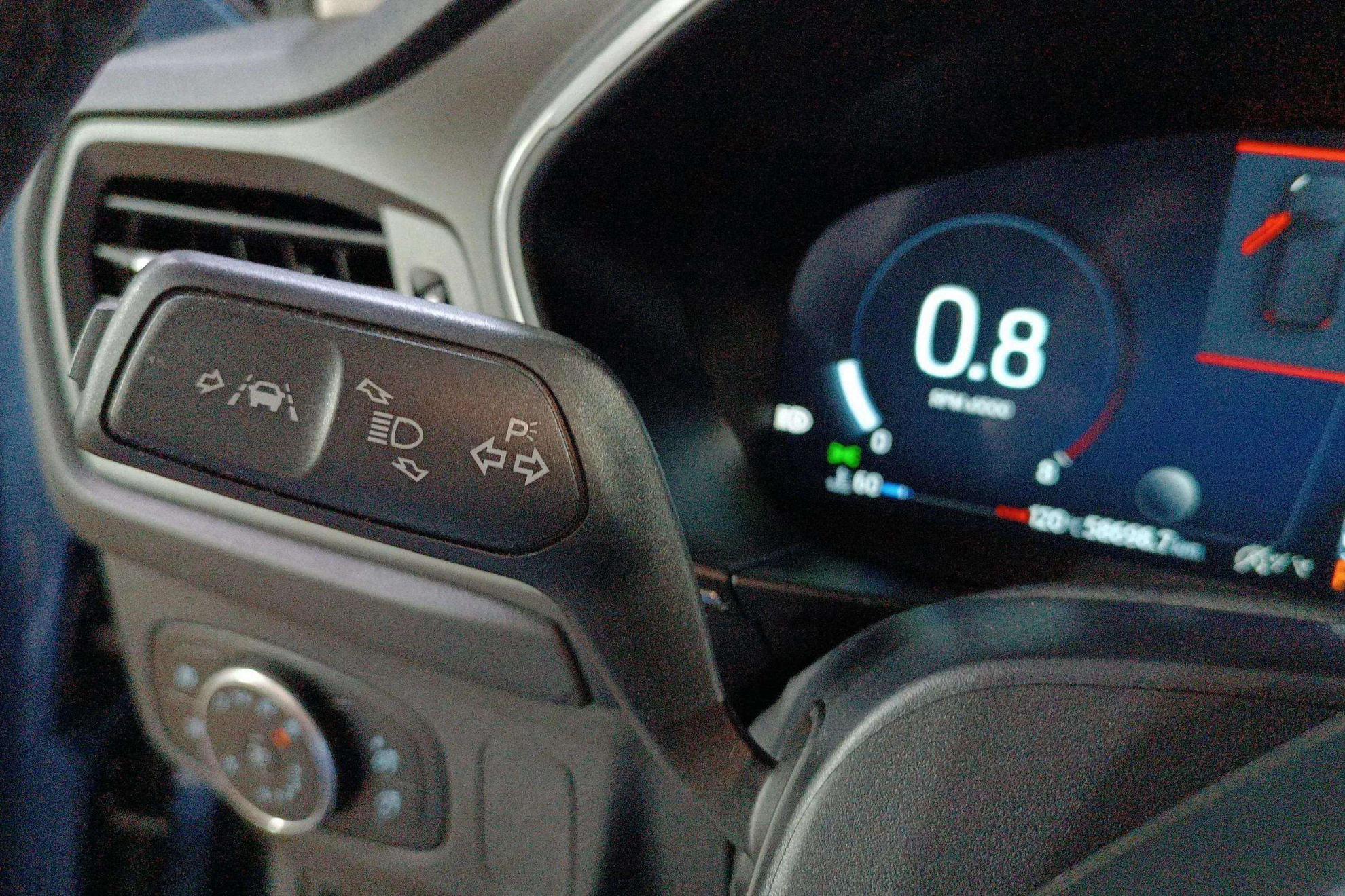 Ford Focus 1.0 EcoBoost MHEV Active SB - foto 15