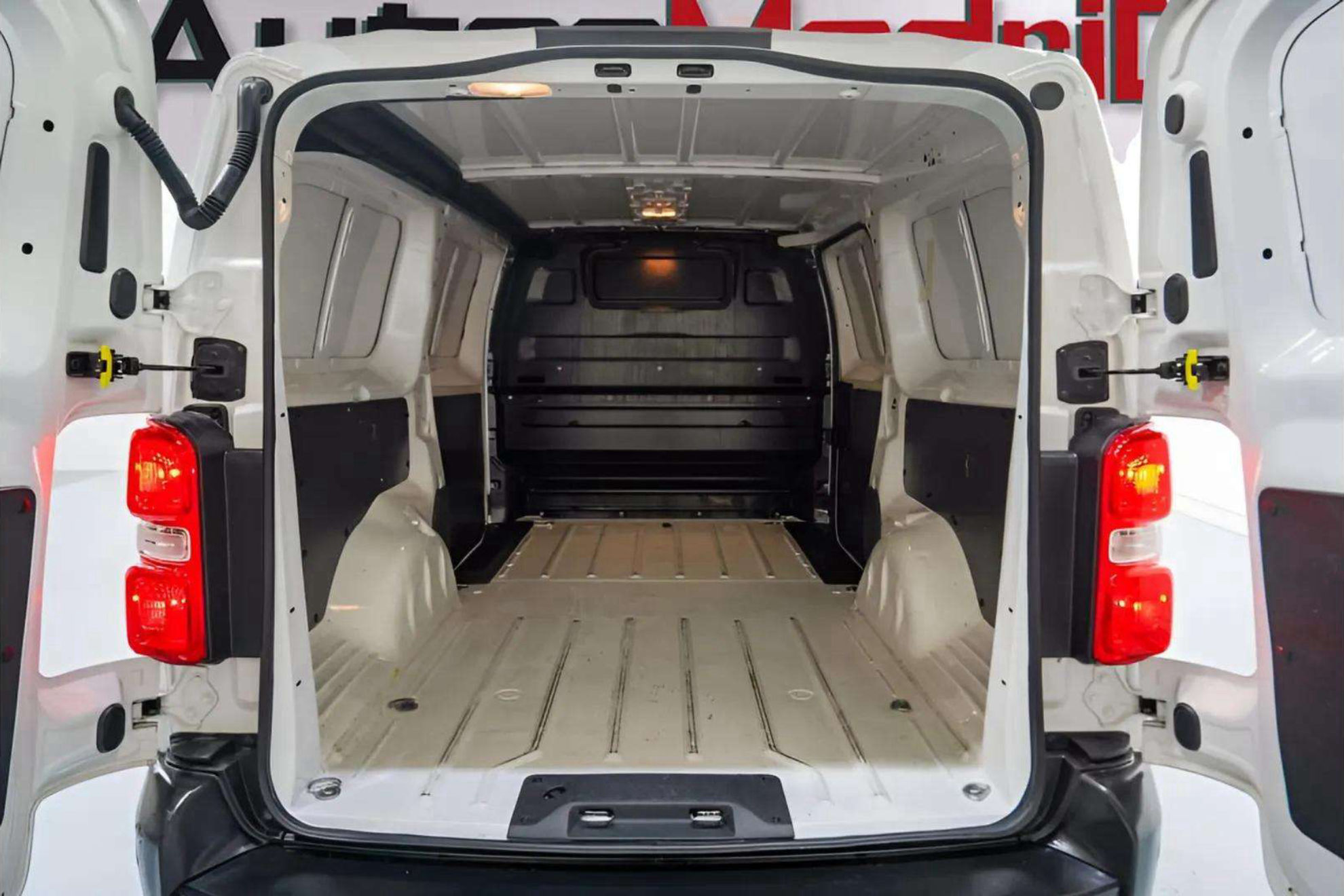 Citroën Jumpy Talla XL BlueHDi 100 Club - foto 9