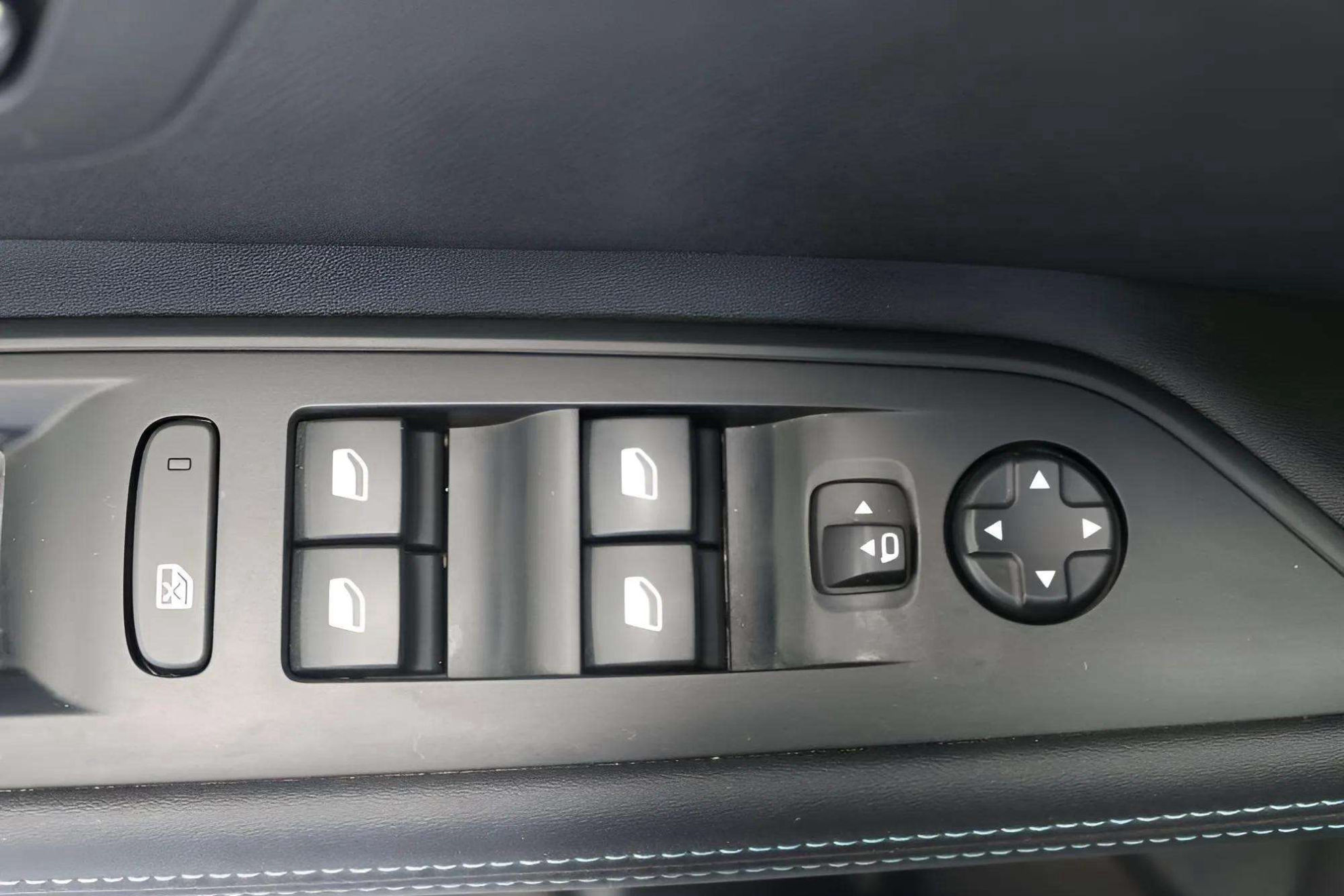 Peugeot 5008 1.5 BlueHDi GT EAT8 - foto 9
