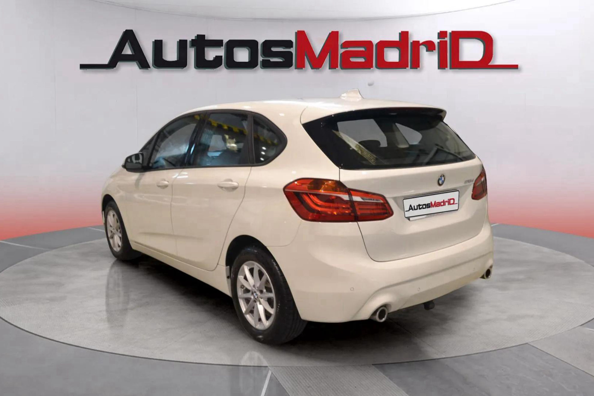 BMW Serie 2 Active Tourer 218d - foto 5