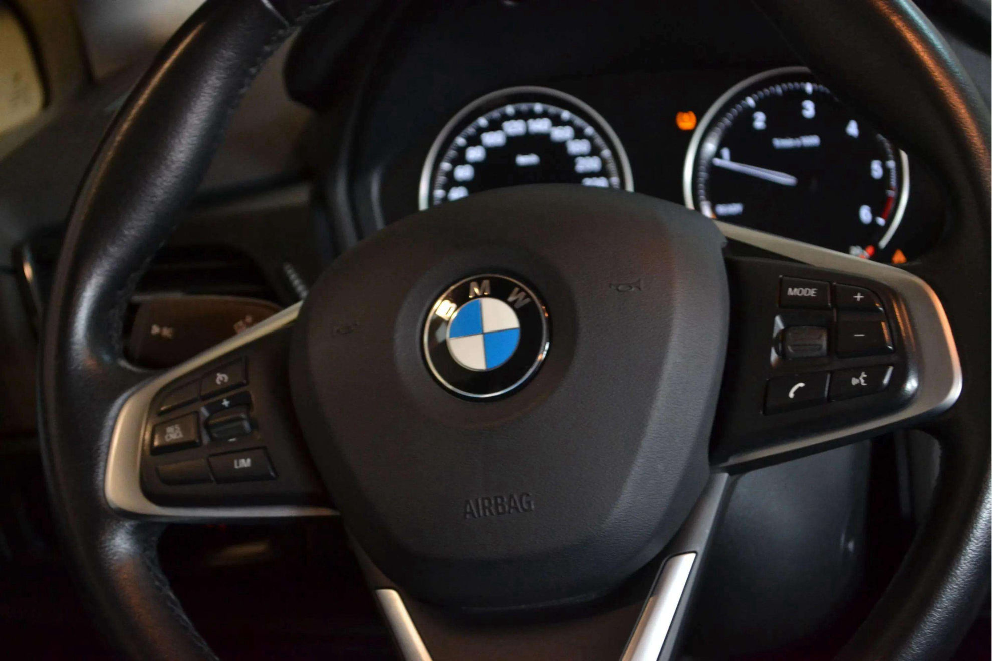 BMW Serie 2 Active Tourer 218d - foto 17