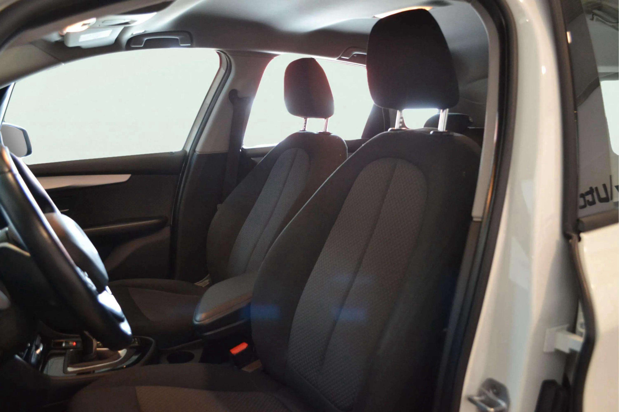 BMW Serie 2 Active Tourer 218d - foto 14