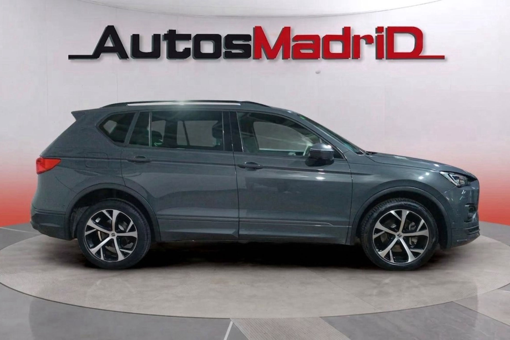 SEAT Tarraco 2.0 TSI DSG 4Drive FR - foto 9