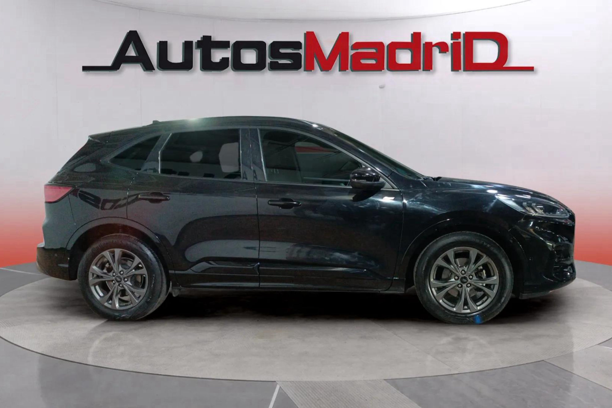 Ford Kuga ST-Line 1.5T EcoBoost - foto 8