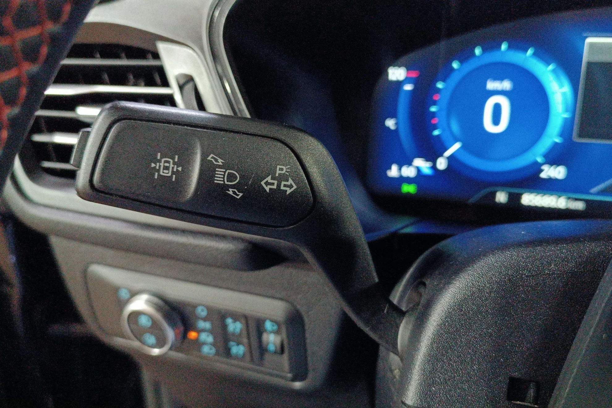 Ford Kuga ST-Line 1.5T EcoBoost - foto 14
