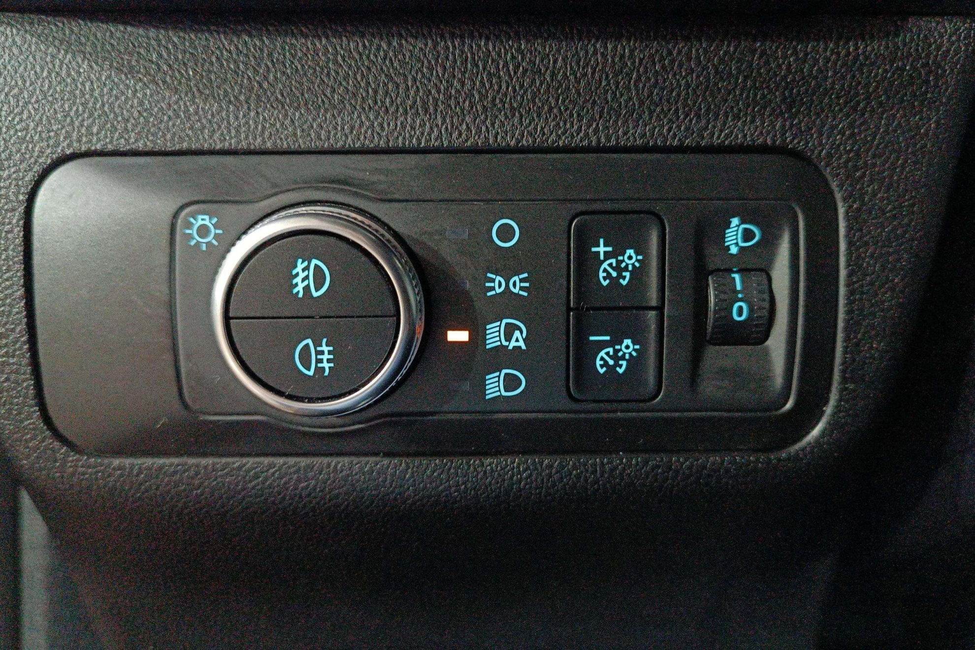 Ford Kuga ST-Line 1.5T EcoBoost - foto 13