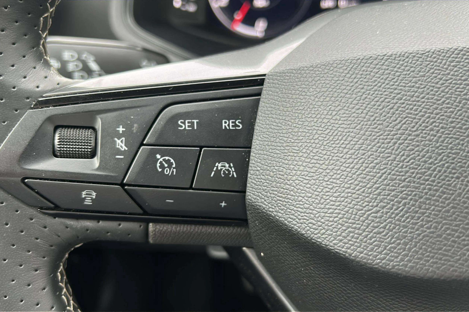 SEAT Ibiza 1.0 TSI FR - foto 17