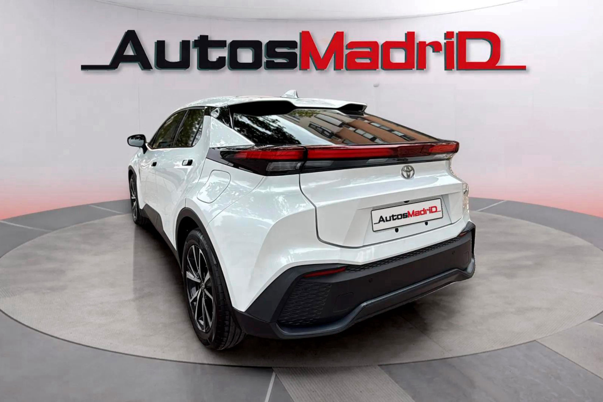 Toyota C-HR 1.8 Advance Hybrid 140 - foto 5