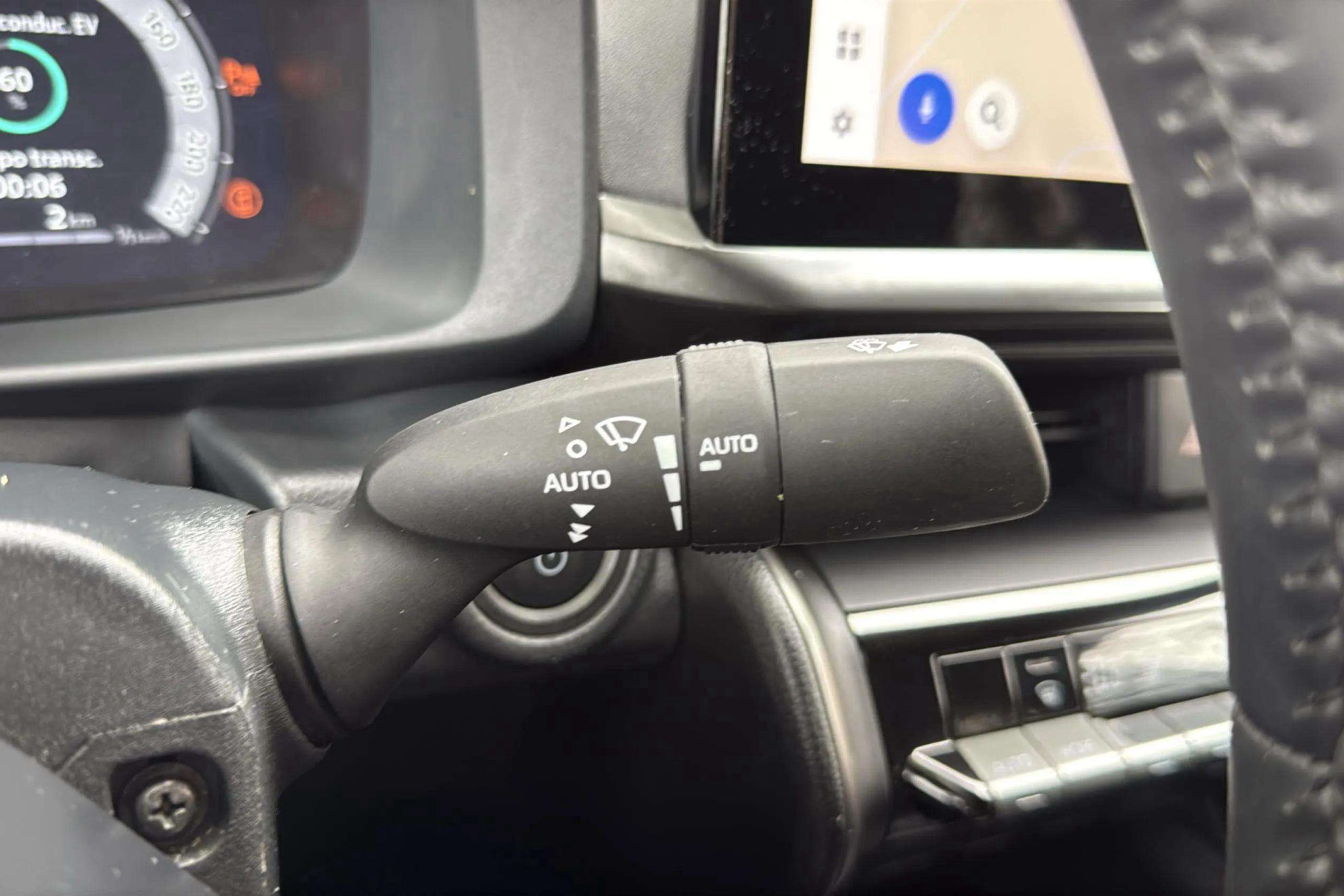 Toyota C-HR 1.8 Advance Hybrid 140 - foto 18
