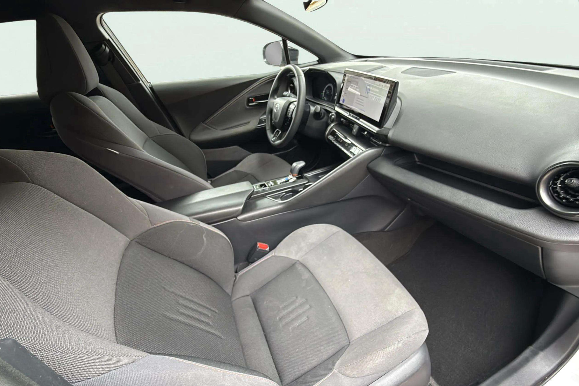 Toyota C-HR 1.8 Advance Hybrid 140 - foto 26