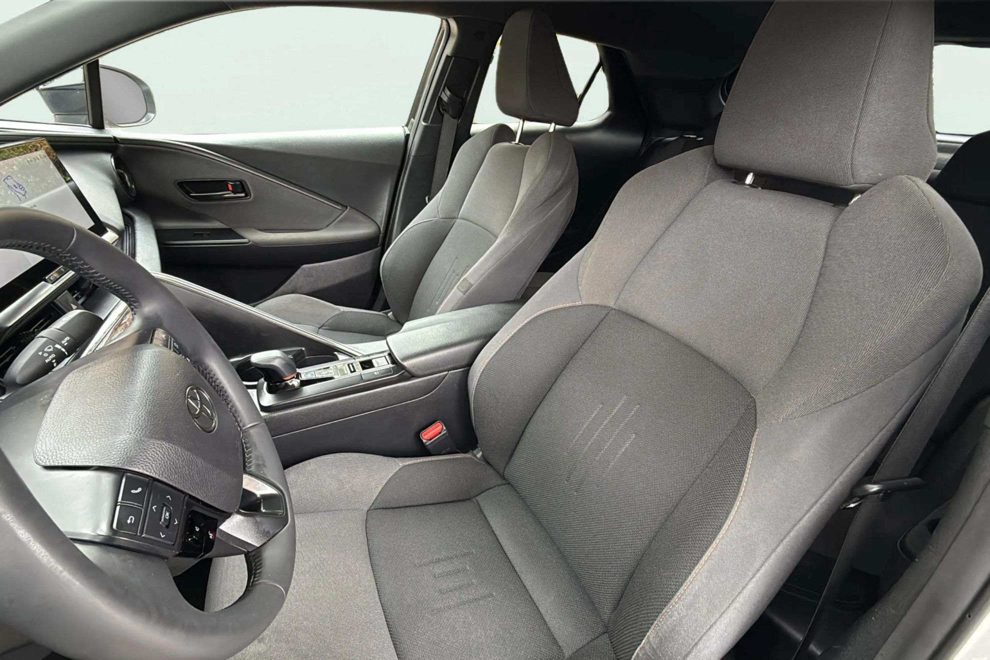 Toyota C-HR 1.8 Advance Hybrid 140 - foto 12