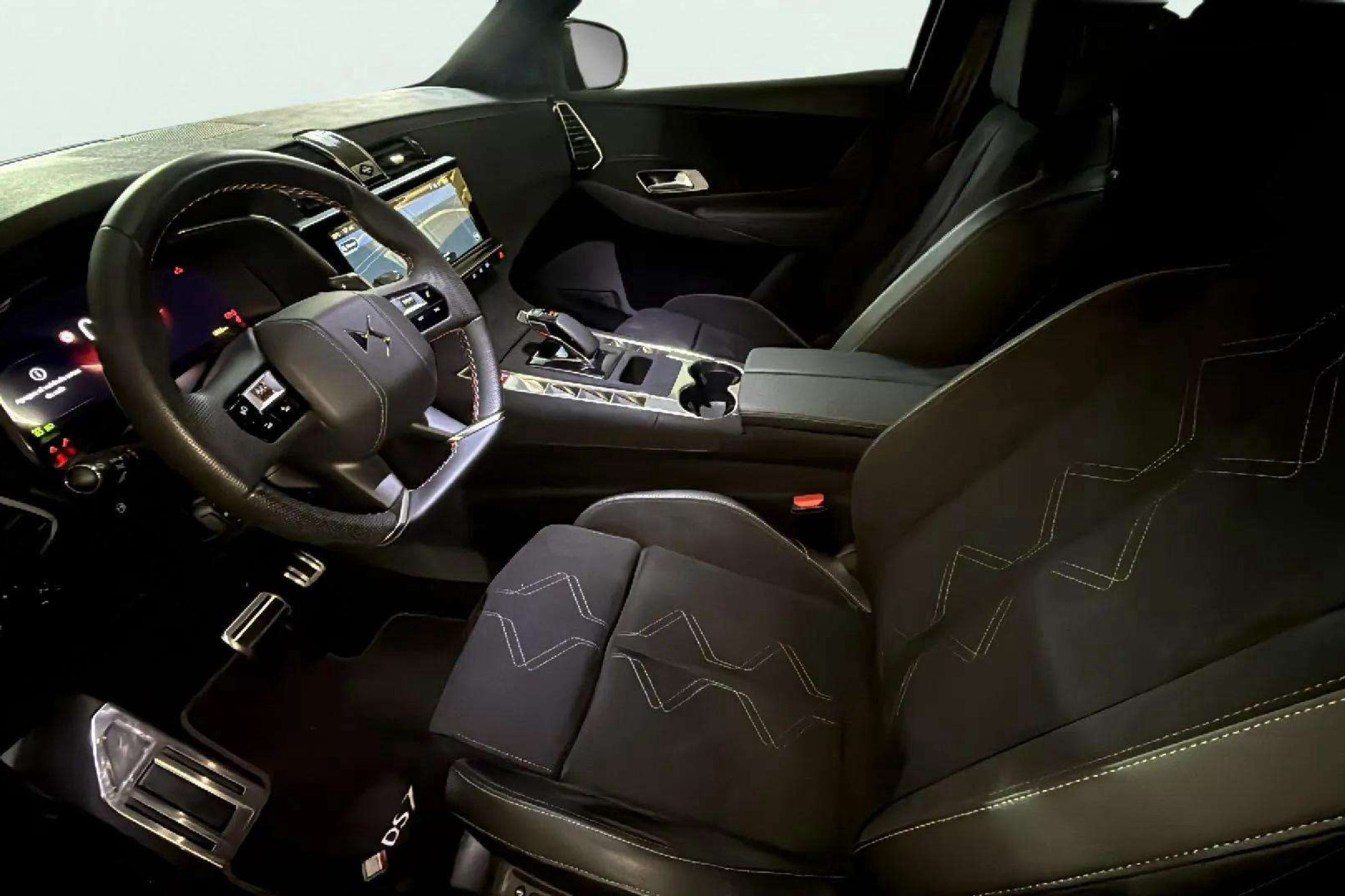 DS 7 E-Tense 225 Performance Line - foto 23