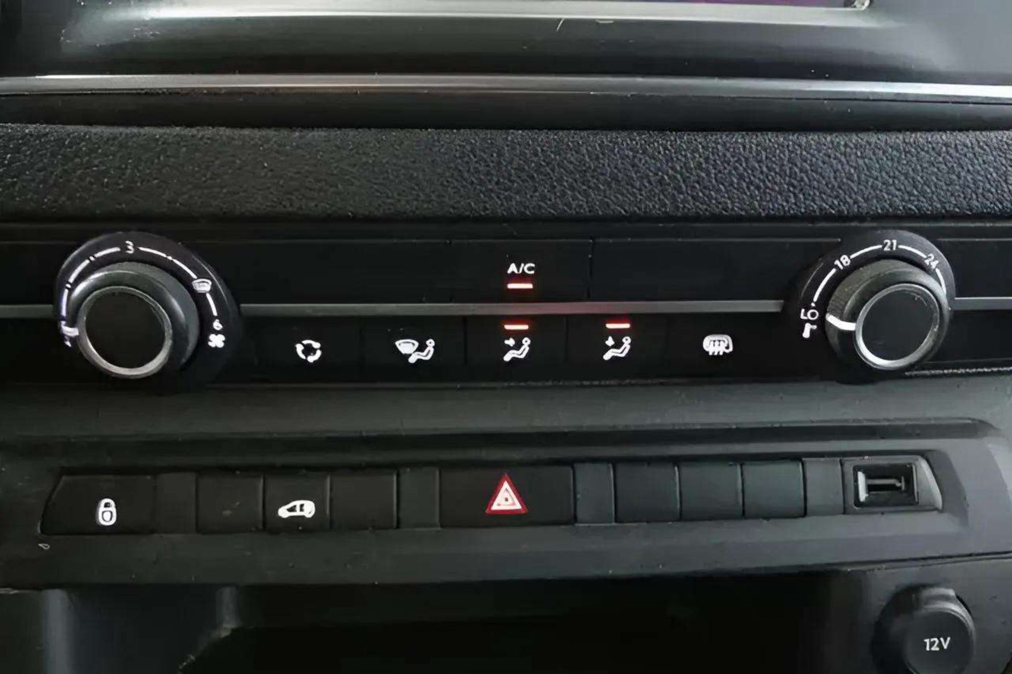 Citroën Jumpy Talla M BlueHDi 100 Control - foto 21