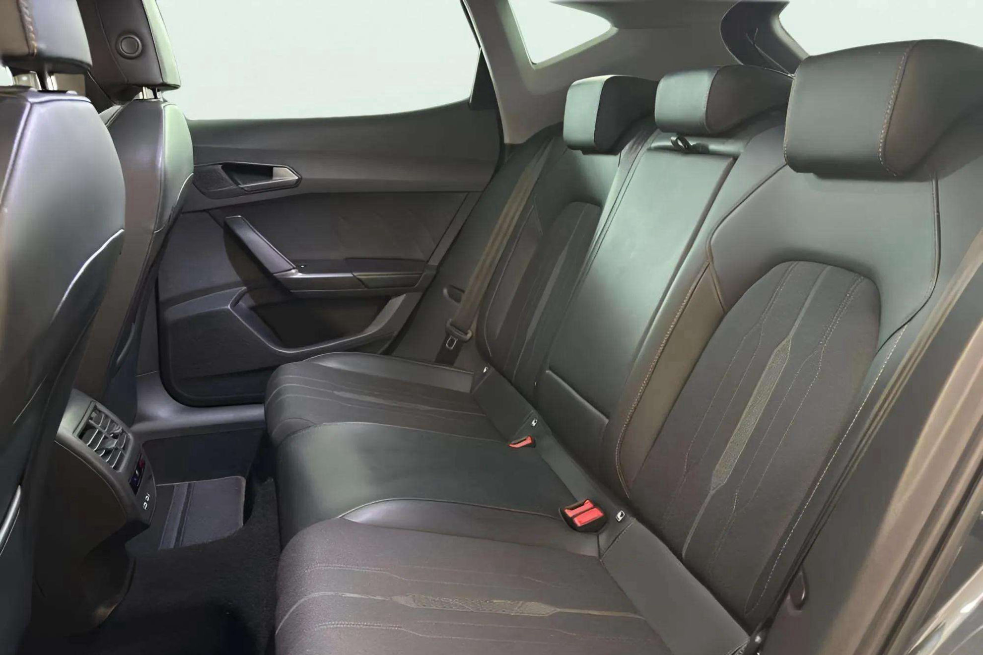 Cupra Formentor 1.5 TSI - foto 18