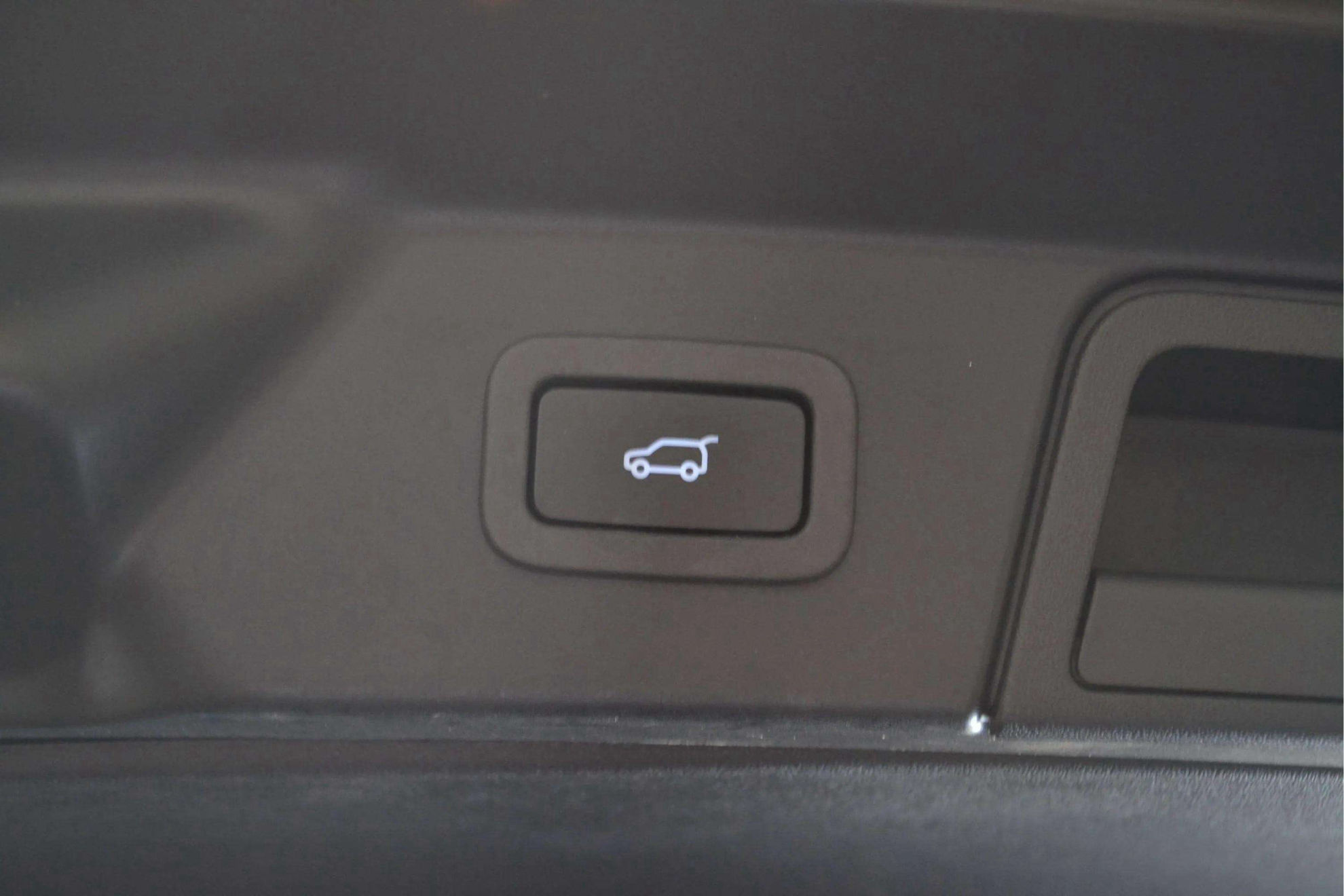 Land Rover Range Rover Velar 2.0 I4 PHEV S 4WD - foto 10